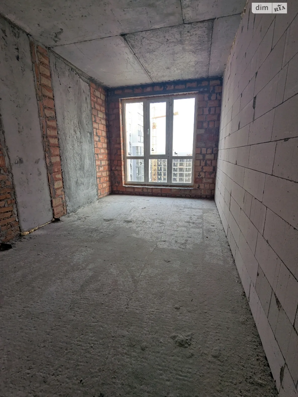 Продается 1-комнатная квартира 40 кв. м в Ирпене, ул. Университетская(Карла Маркса), 1М - фото 1