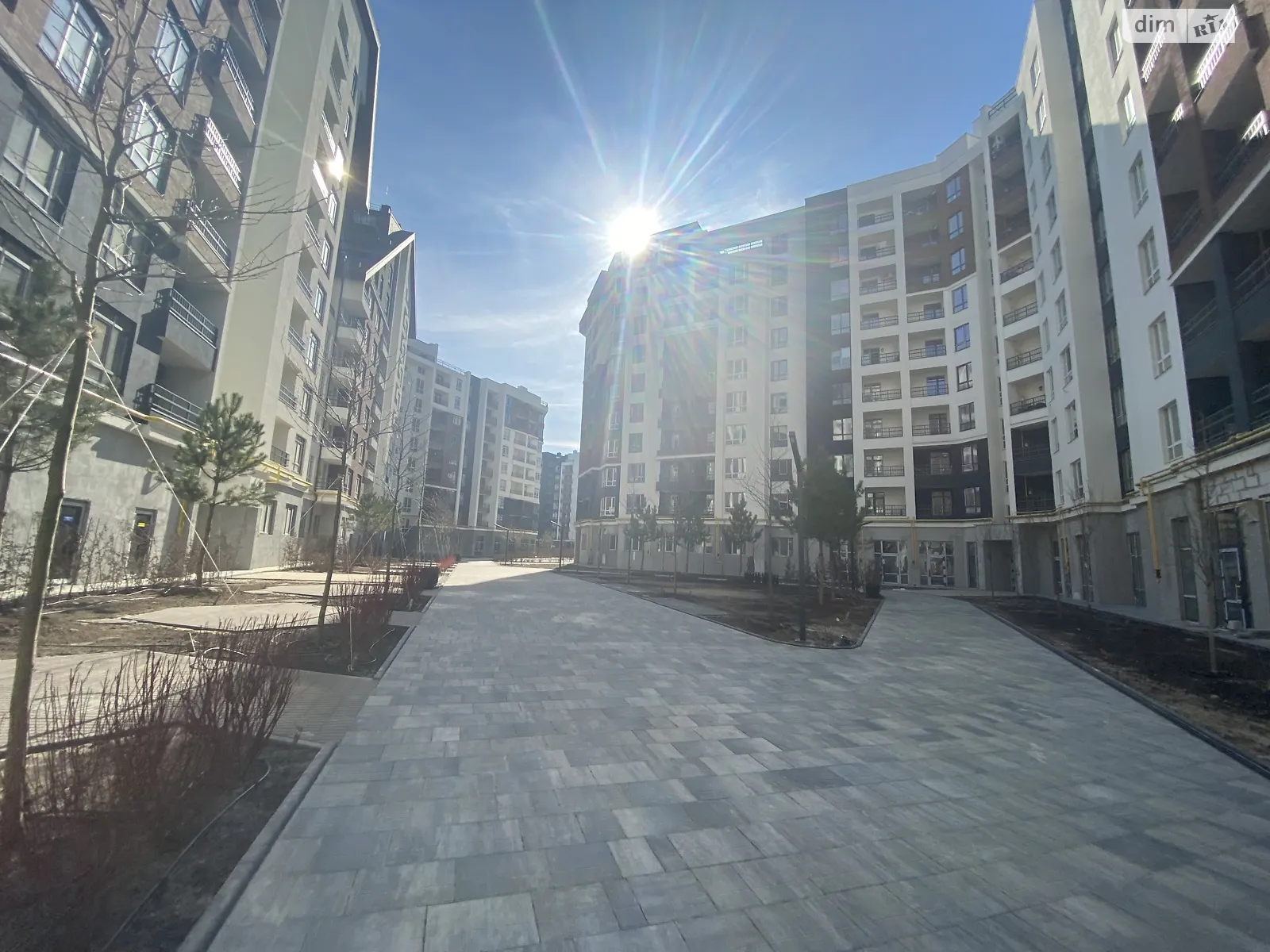 Продается 3-комнатная квартира 76.42 кв. м в Ирпене, ул. Ольги Кобылянской(Достоевского), 1В/28 - фото 1