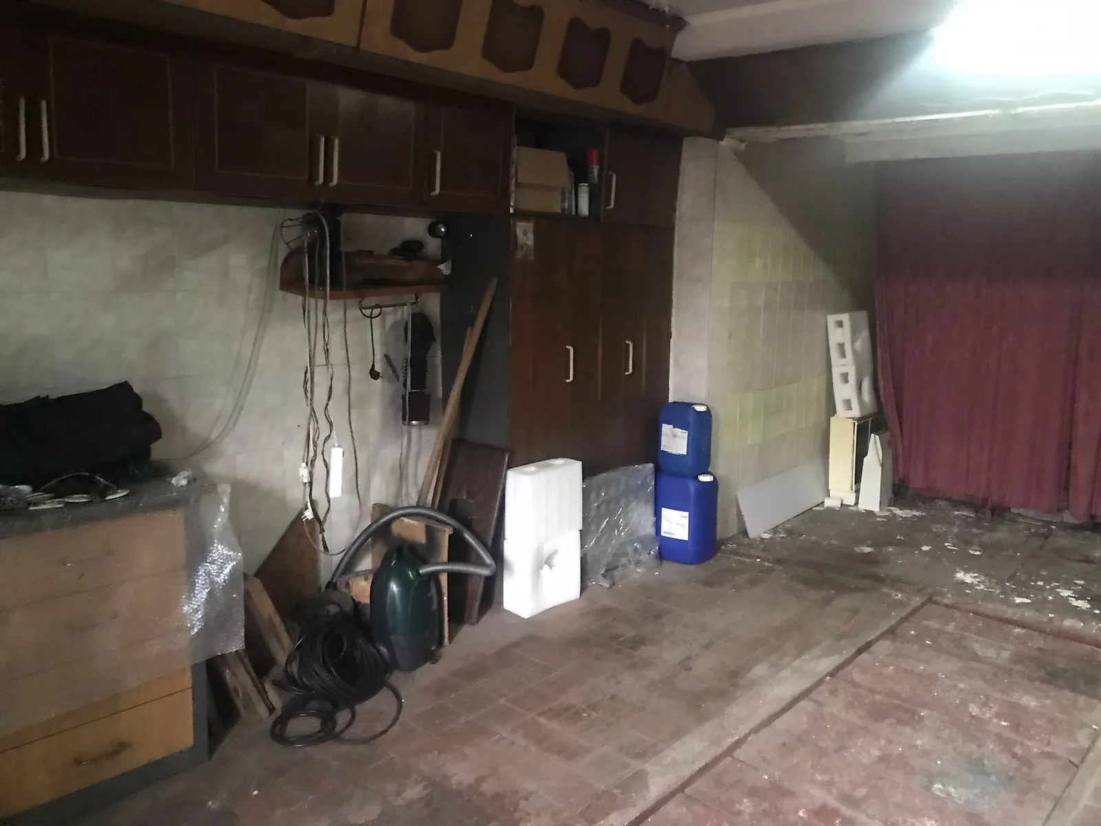 Продається окремий гараж під легкове авто на 48 кв. м, цена: 6000 $ - фото 1