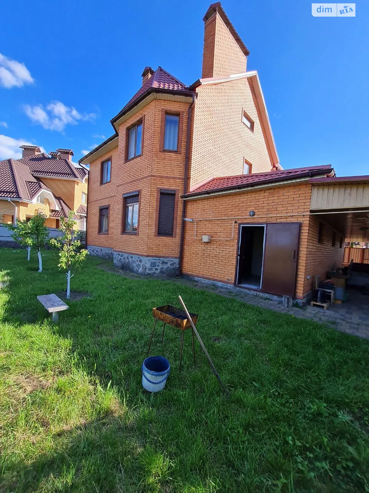 Продається будинок 2 поверховий 197.3 кв. м с басейном, цена: 160000 $ - фото 1