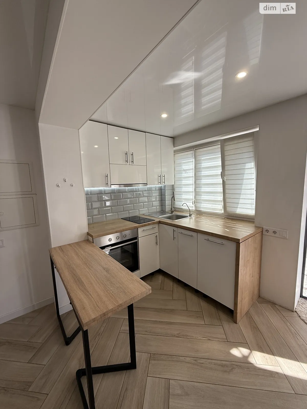 Продается 1-комнатная квартира 27 кв. м в Одессе, 5-я ул. Заводская, 226 - фото 1