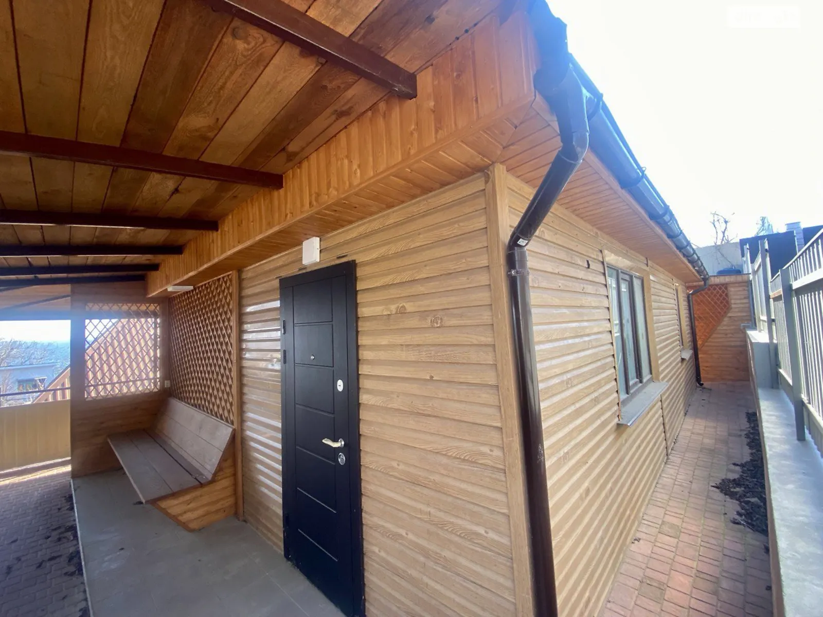 Продается дом на 2 этажа 90 кв. м с подвалом, цена: 85000 $ - фото 1