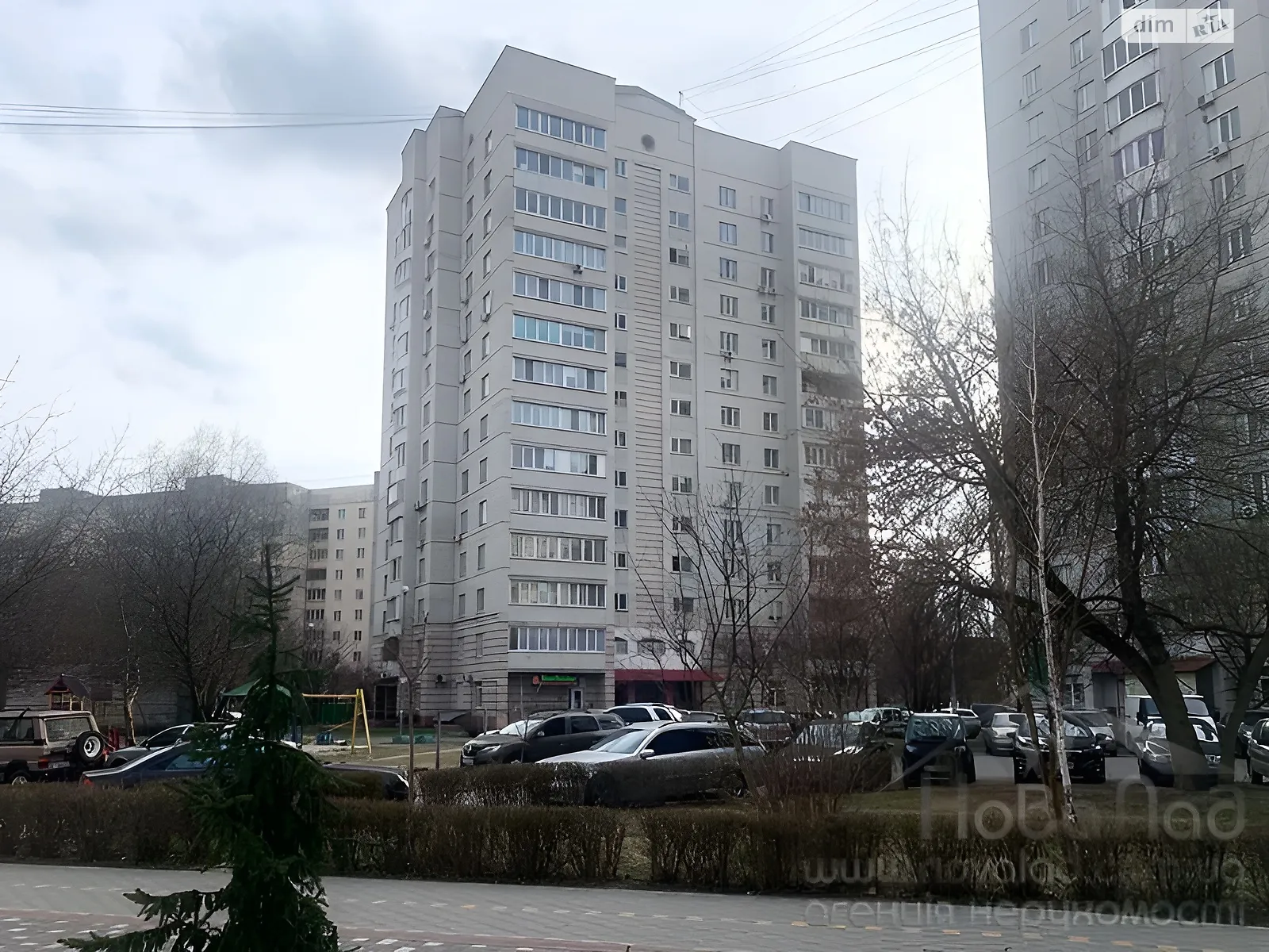 Продается 2-комнатная квартира 75 кв. м в Броварах, ул. Черных Запорожцев, 66А - фото 1