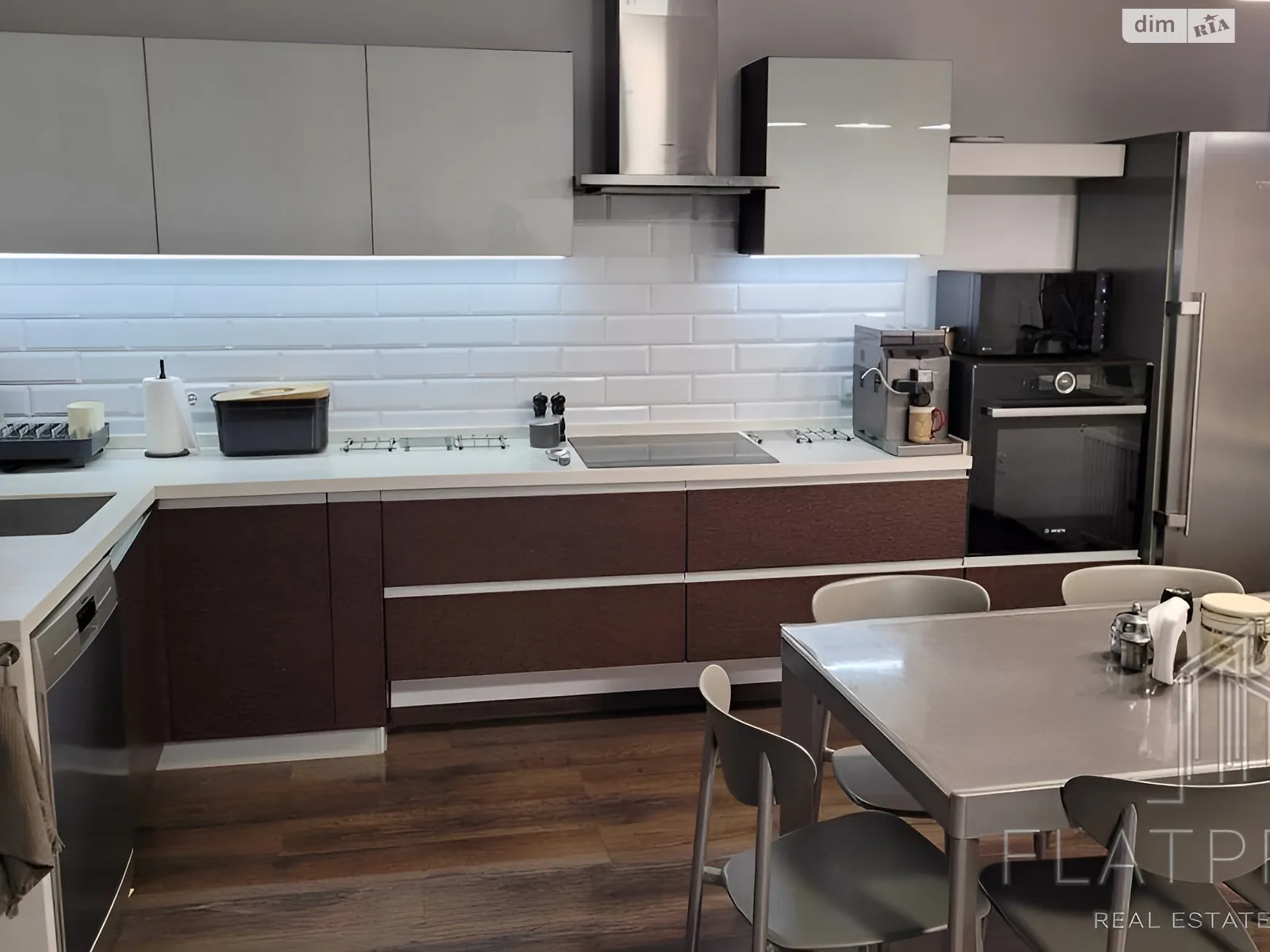 Продается 2-комнатная квартира 132.4 кв. м в Киеве, ул. Драгоманова, 4А - фото 1