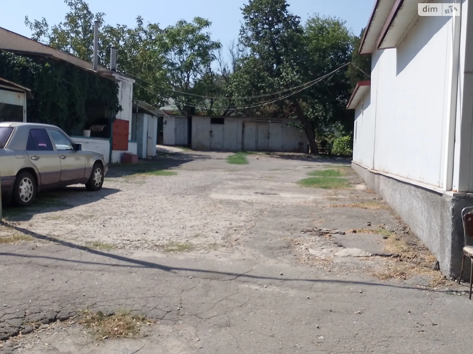 Продается объект сферы услуг 2295 кв. м в 1-этажном здании, цена: 250000 $ - фото 1