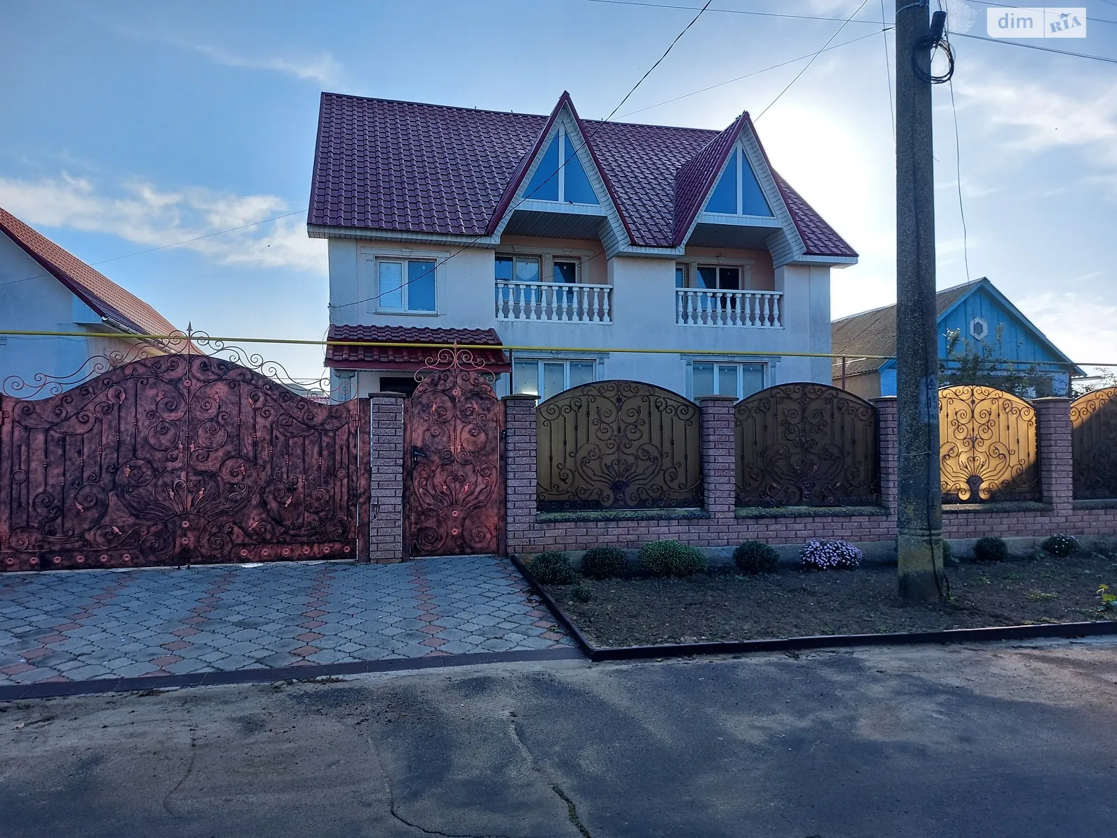 Продається будинок 2 поверховий 195.6 кв. м з подвалом, цена: 130000 $ - фото 1