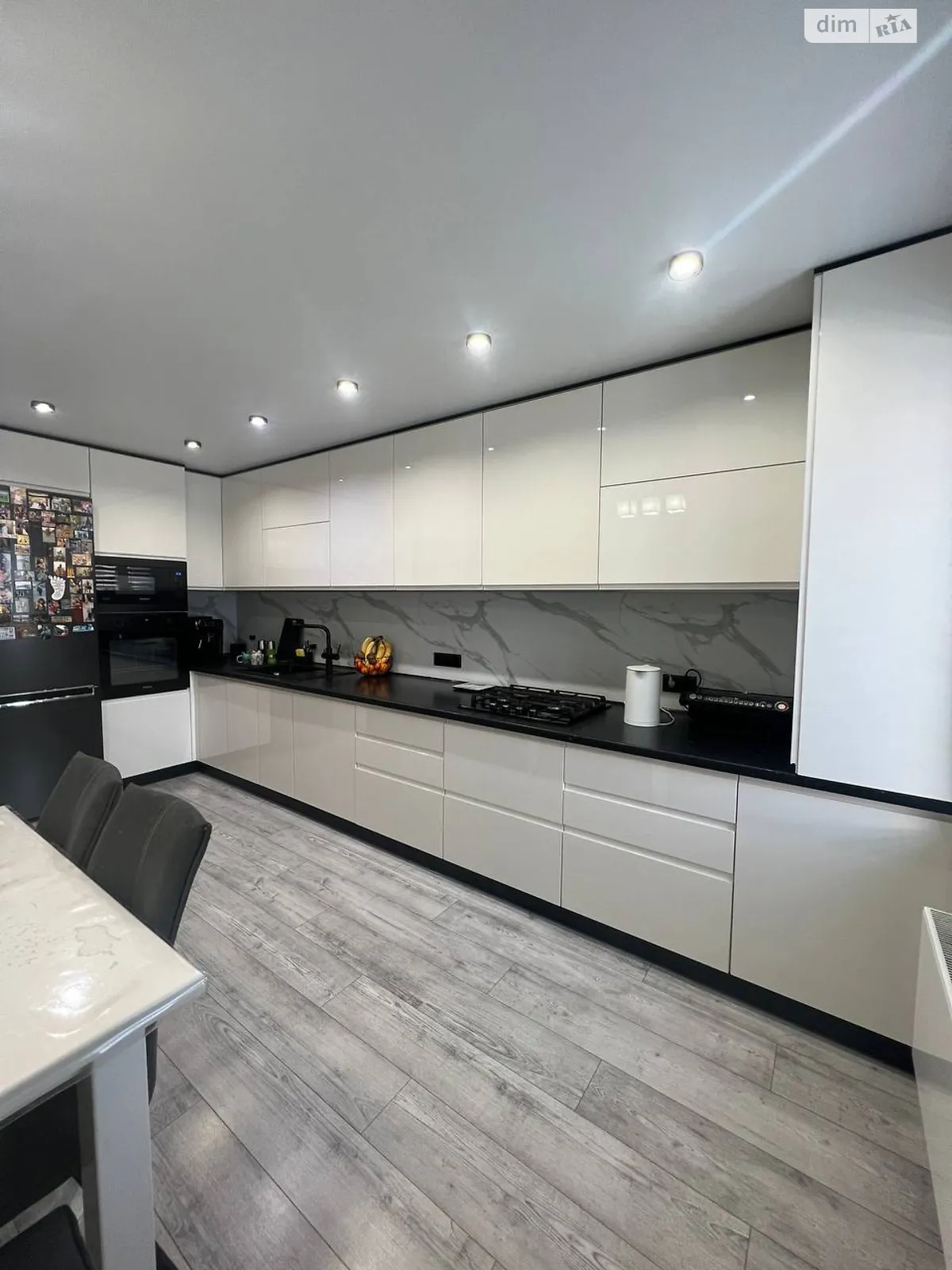 Продается 3-комнатная квартира 102 кв. м в, цена: 110000 $ - фото 1