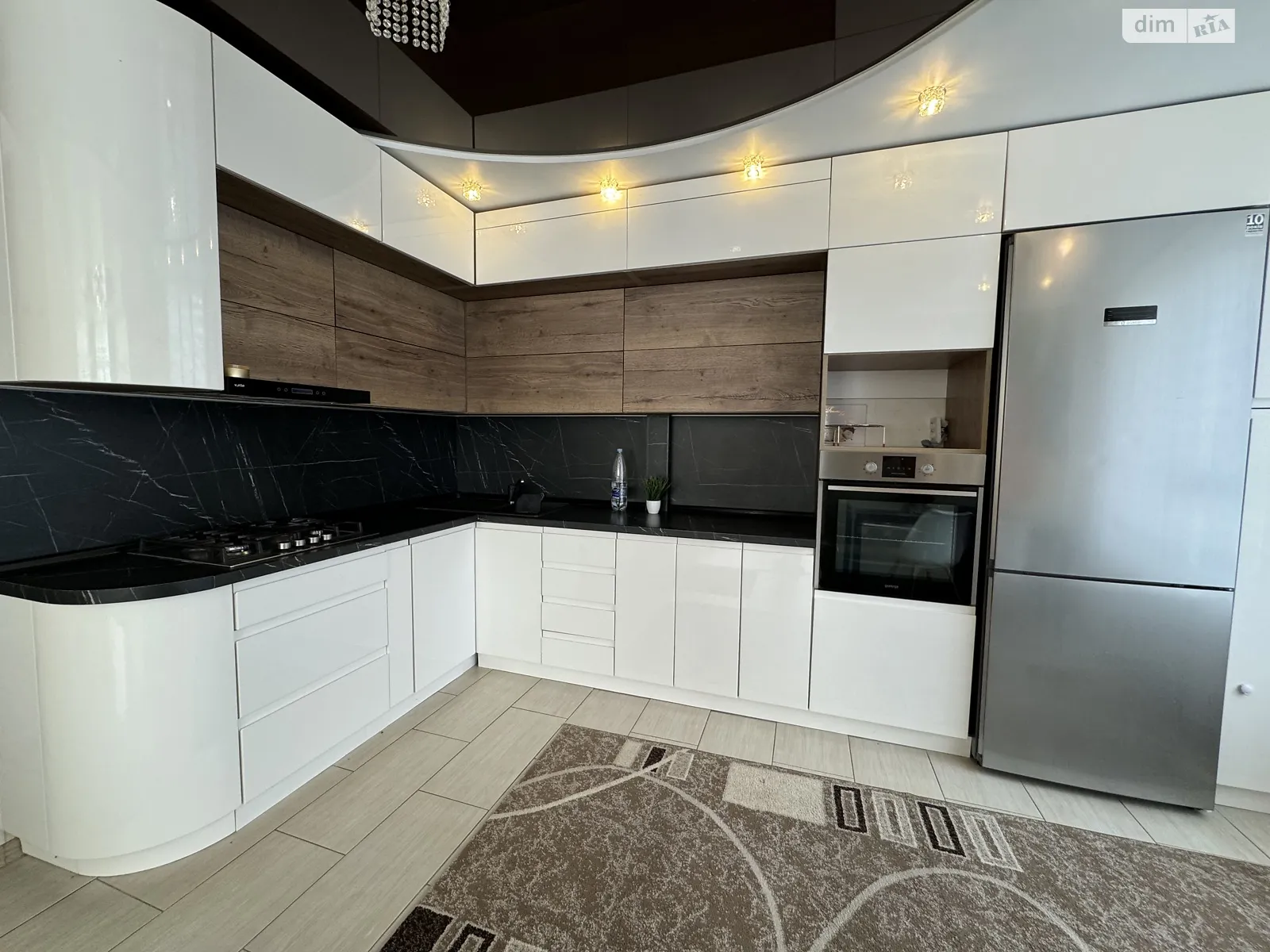 3-кімнатна квартира 76 кв. м у Тернополі, вул. Довженка Олександра - фото 1