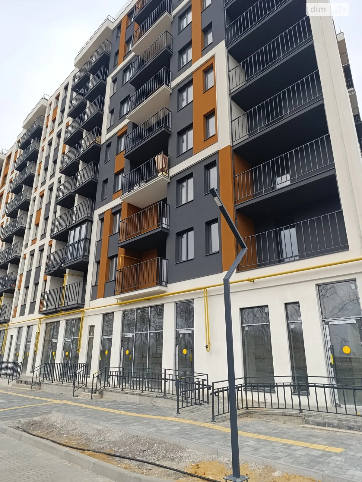 Продается 1-комнатная квартира 44 кв. м в Зарванцах, ул. Рыбацкая - фото 1