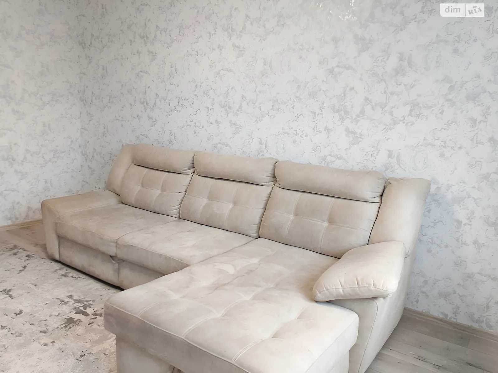 Продается 3-комнатная квартира 76 кв. м в Гостомеле, ул. Проскуровская - фото 1