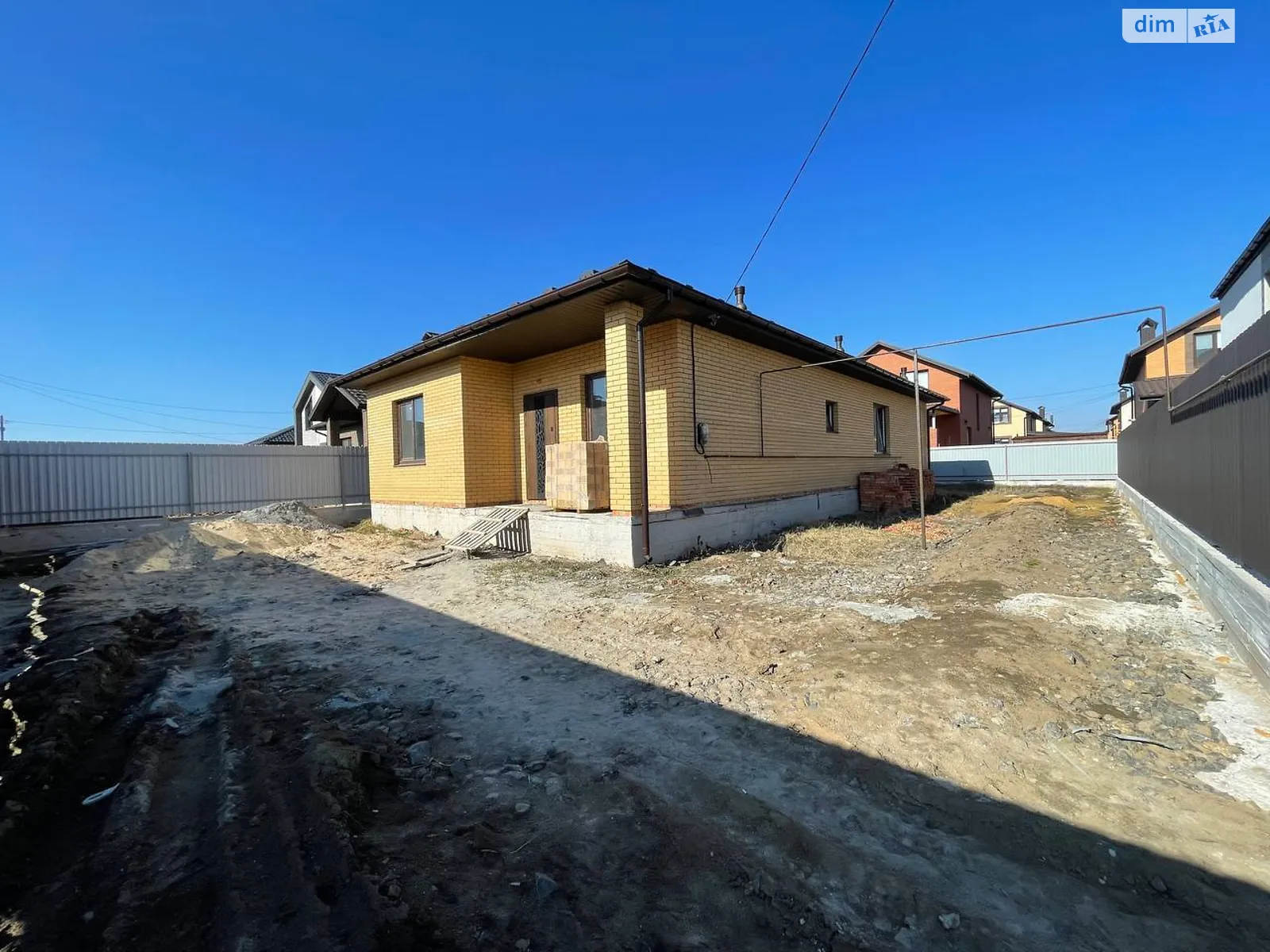 Продается одноэтажный дом 110 кв. м с камином, цена: 87000 $ - фото 1