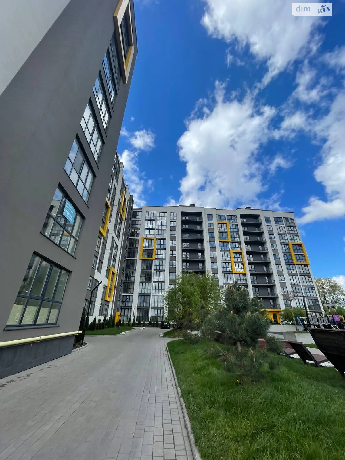 Продається 1-кімнатна квартира 51 кв. м у Хмельницькому, вул. Героїв Крут - фото 1