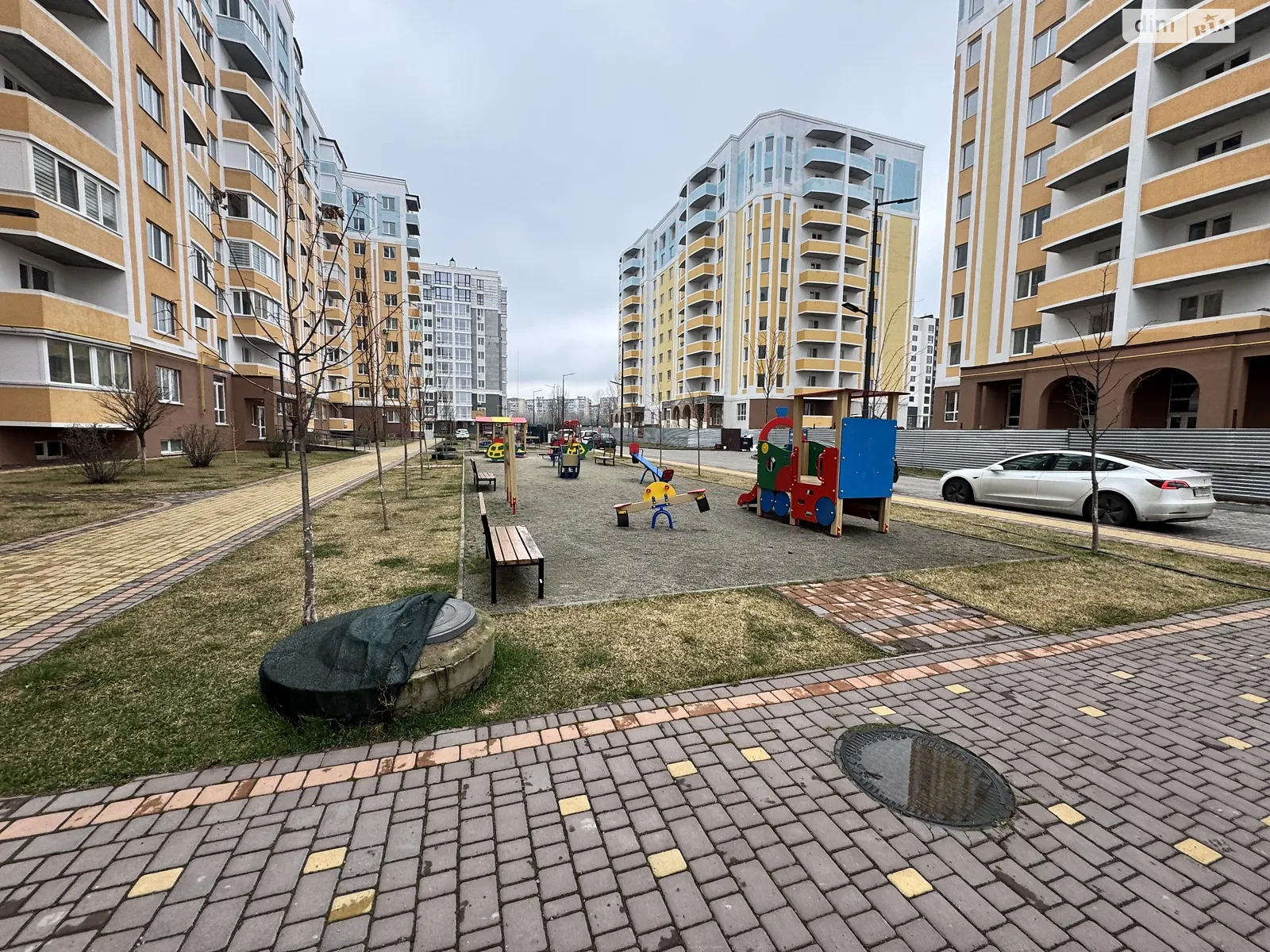 Продается 2-комнатная квартира 64 кв. м в Буче, ул. Ивана Кожедуба, 8Б - фото 1