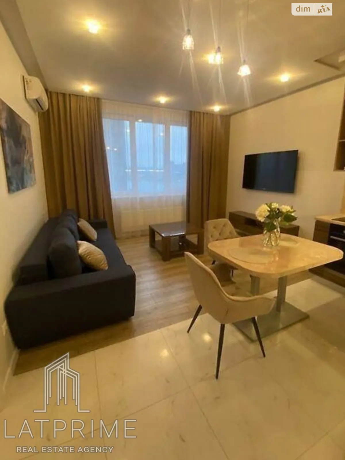 Продается 1-комнатная квартира 51.6 кв. м в Киеве, ул. Трускавецкая, 6В - фото 1