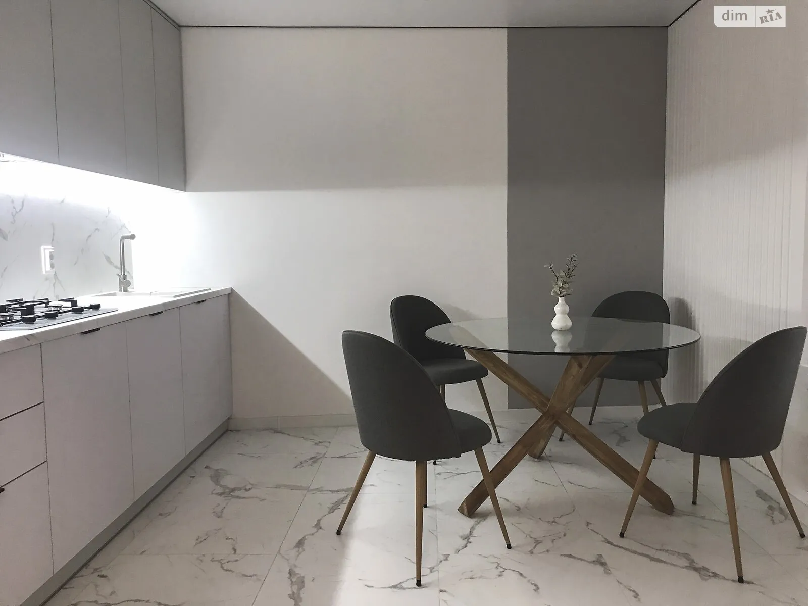 2-кімнатна квартира 57 кв. м у Тернополі, цена: 65000 $ - фото 1