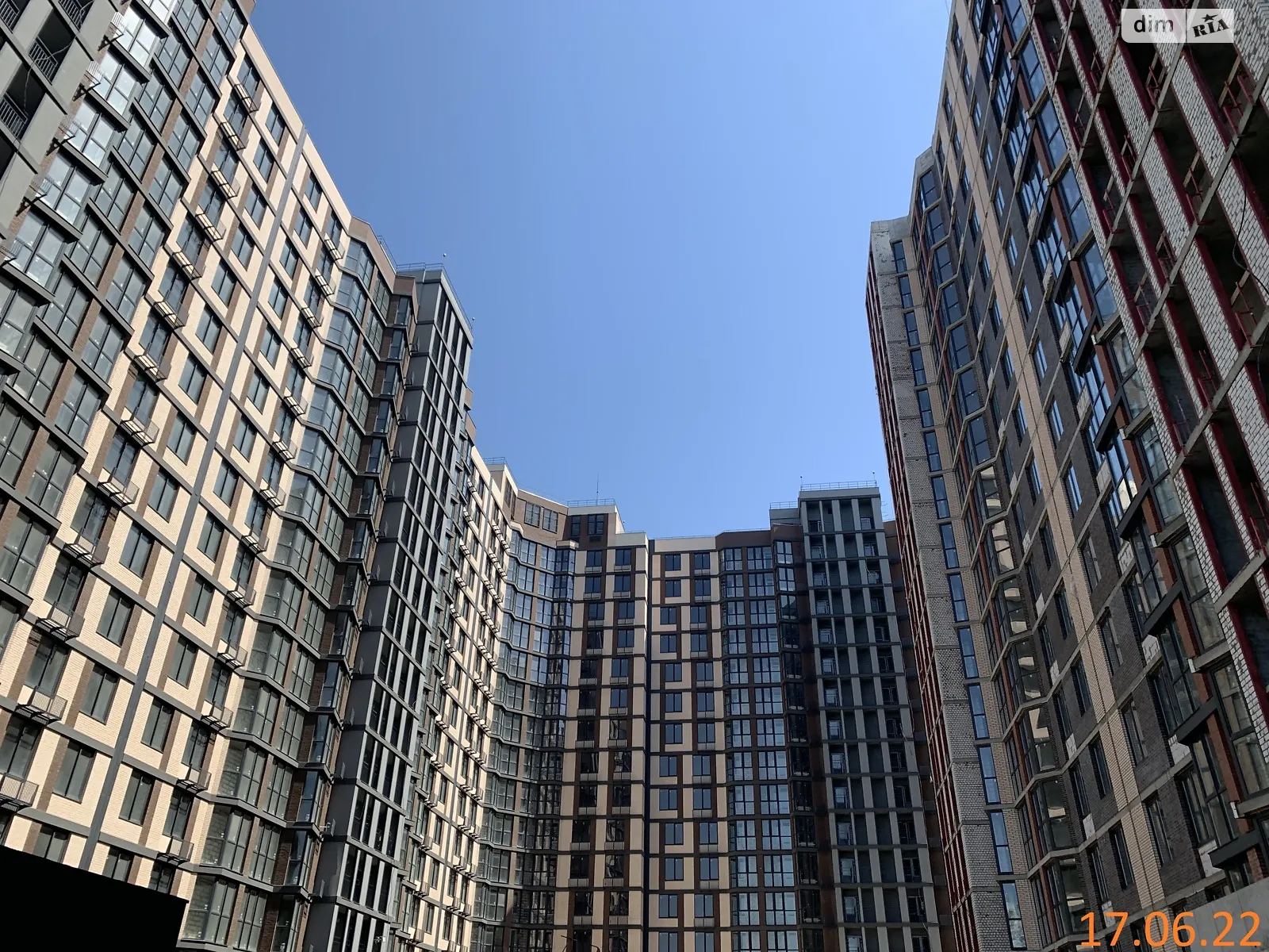 Продается 1-комнатная квартира 41 кв. м в Одессе, ул. Прохоровская - фото 1
