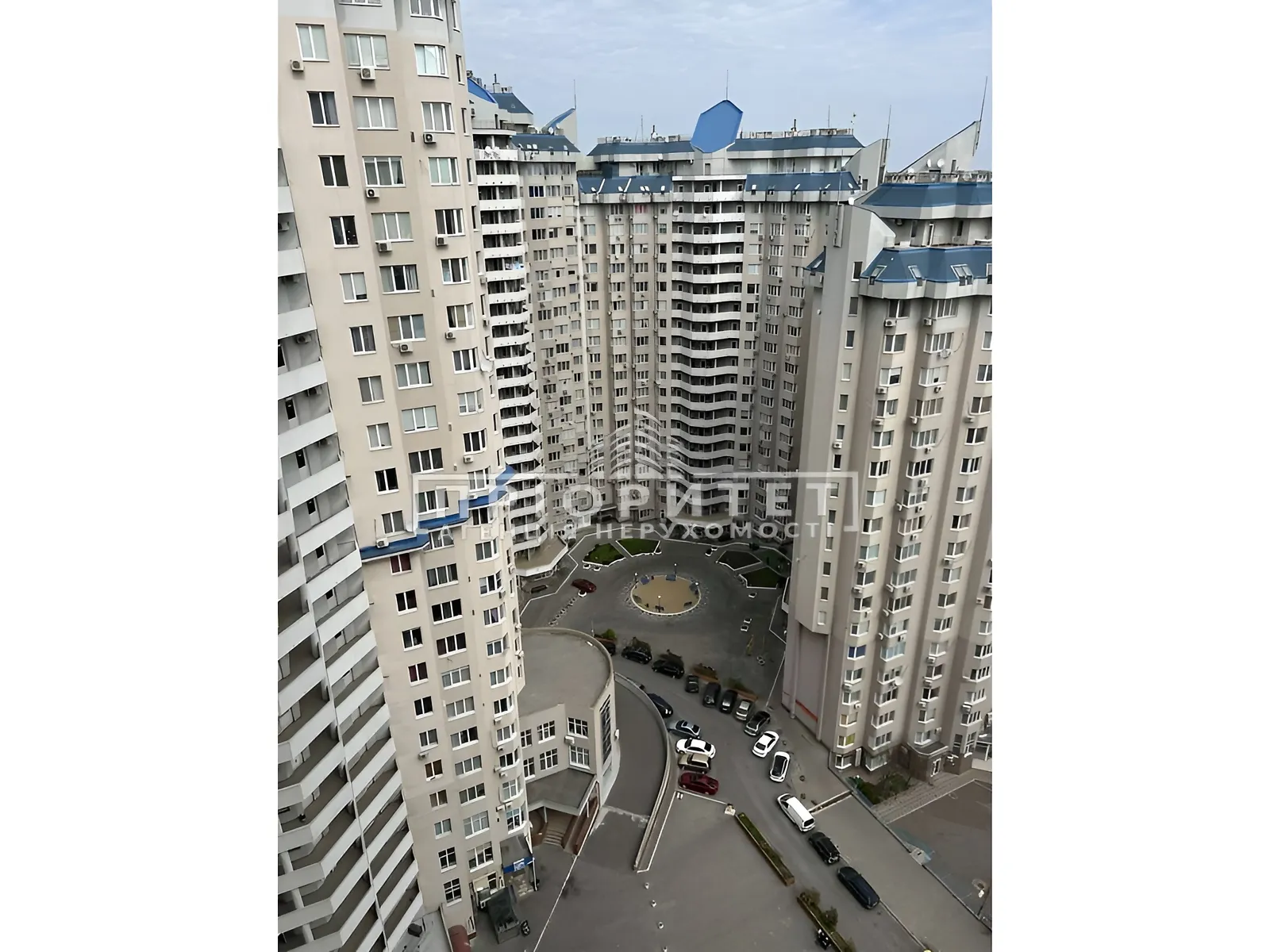 Продается 2-комнатная квартира 90 кв. м в Одессе, ул. Среднефонтанская - фото 1