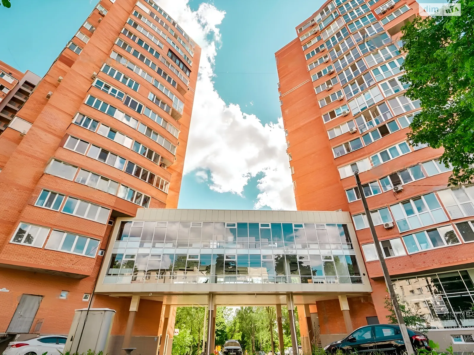 Продается 2-комнатная квартира 83 кв. м в Харькове, цена: 60100 $ - фото 1