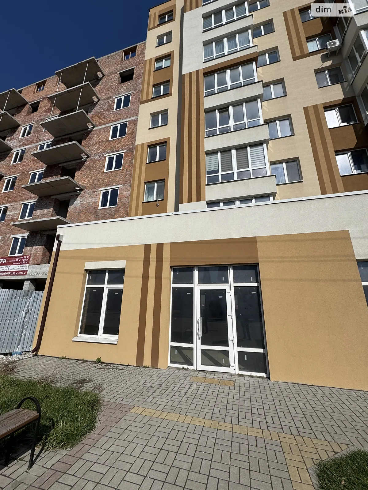 Продается помещения свободного назначения 136 кв. м в 9-этажном здании, цена: 122400 $ - фото 1