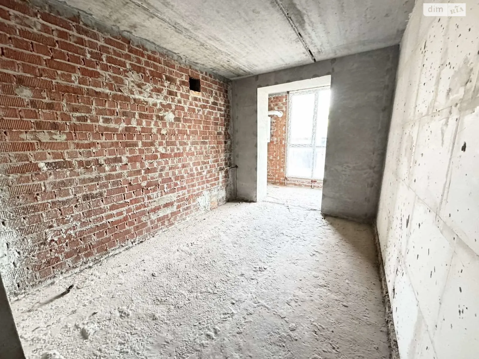 Продается 1-комнатная квартира 44.3 кв. м в Слобожанском, ул. Семейная, 6 - фото 1