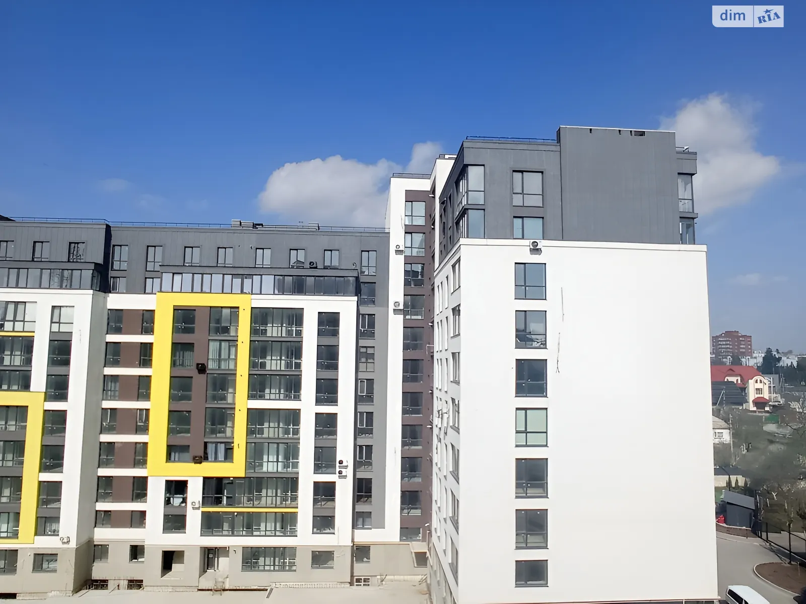 3-комнатная квартира 77 кв. м в Тернополе, ул. Энергетическая, 5А - фото 1