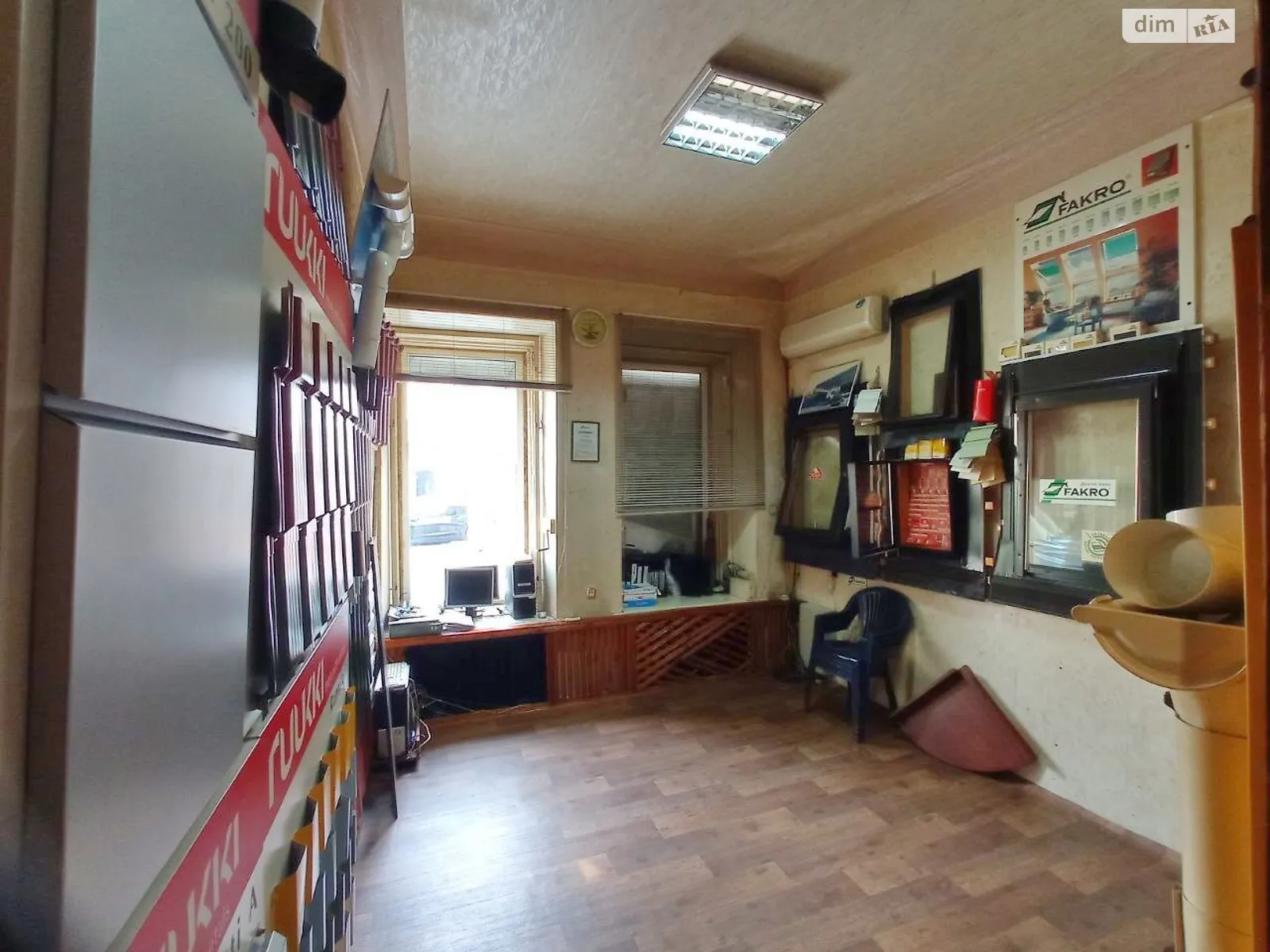 Продается офис 59.4 кв. м в бизнес-центре, цена: 73000 $ - фото 1