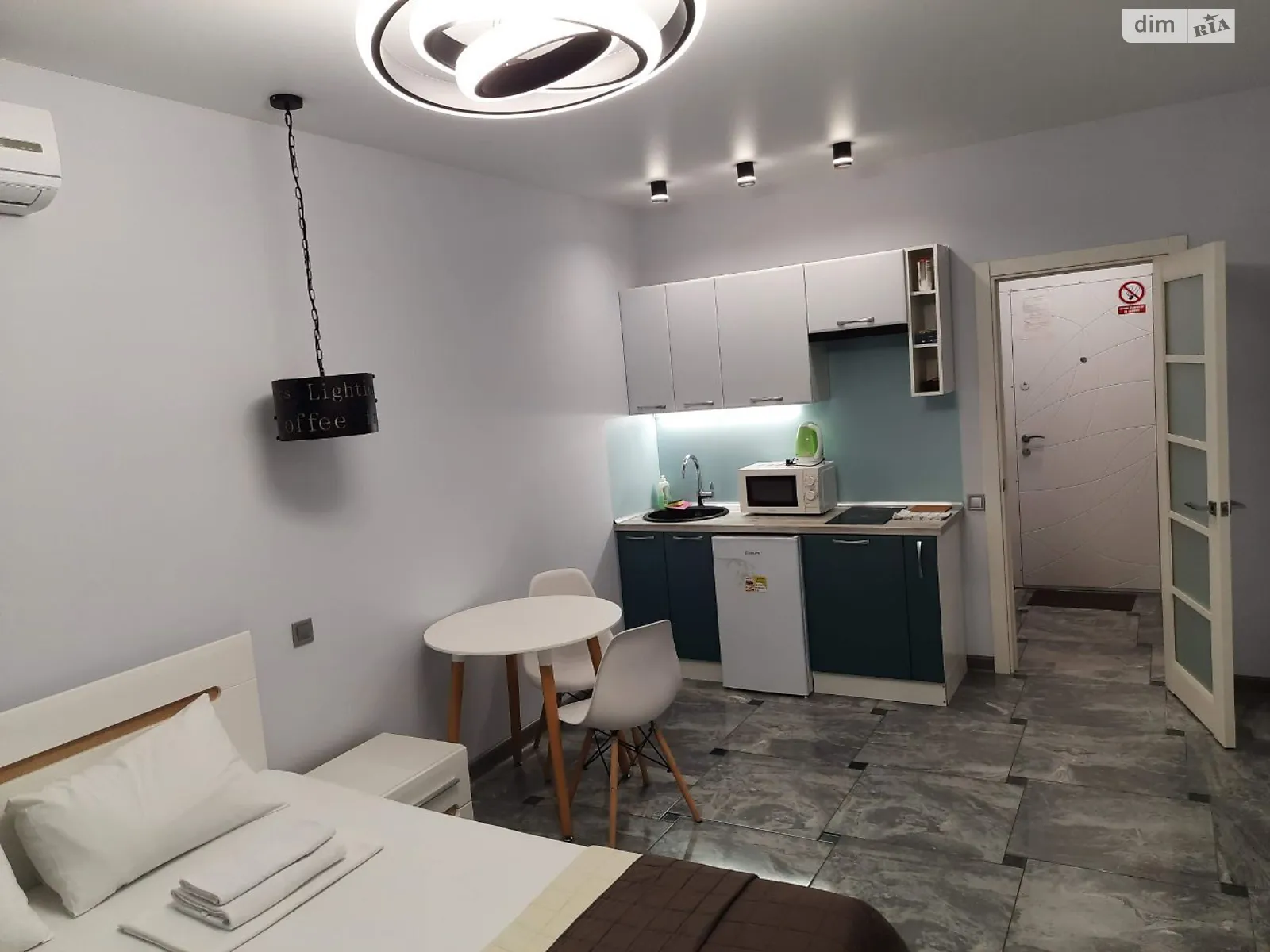 Продается 1-комнатная квартира 24.3 кв. м в Киеве, ул. Герцена, 35А - фото 1
