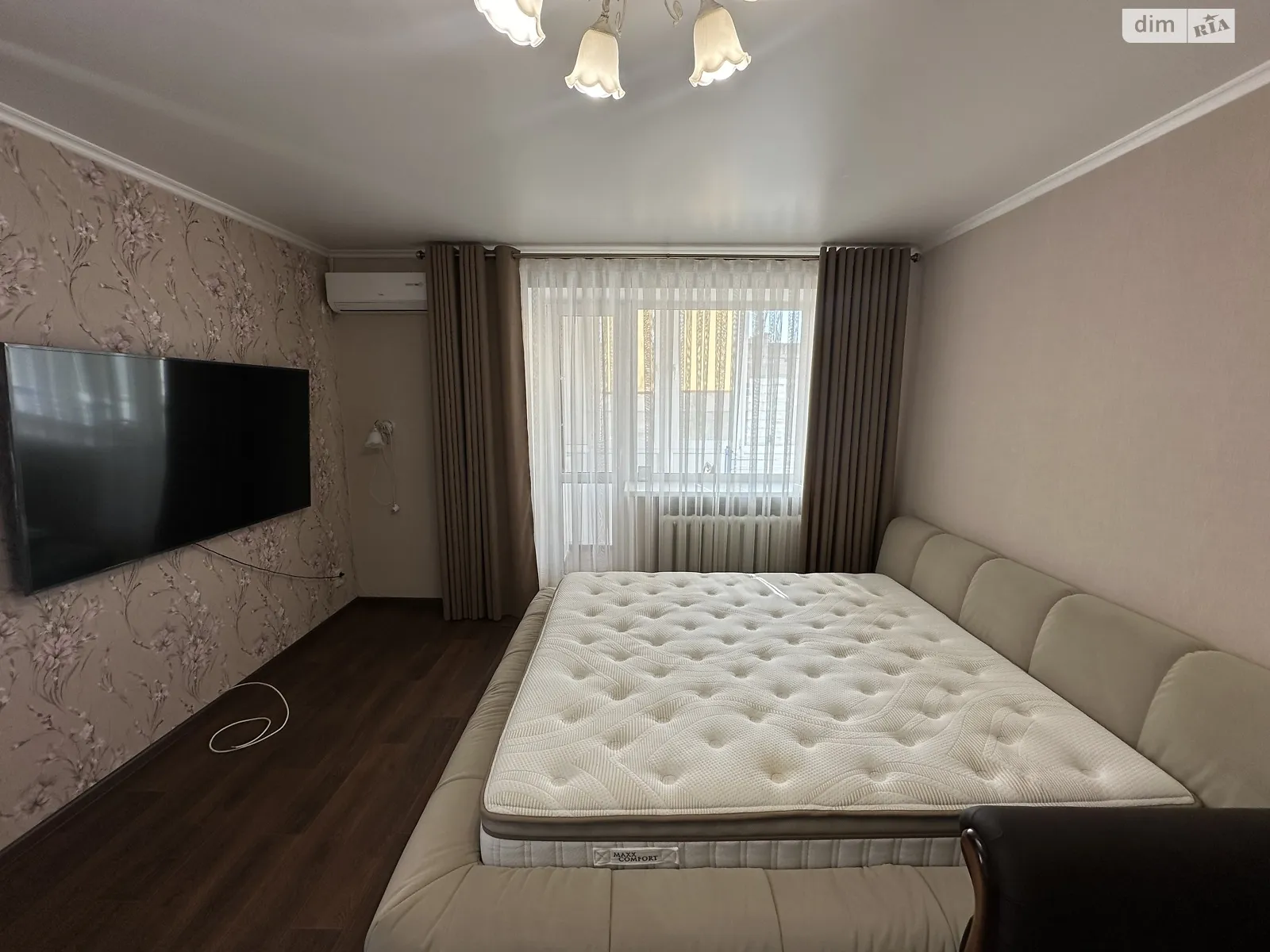 Продается 1-комнатная квартира 35 кв. м в Николаеве, ул. Евгения Логинова(Крылова), 19 - фото 1