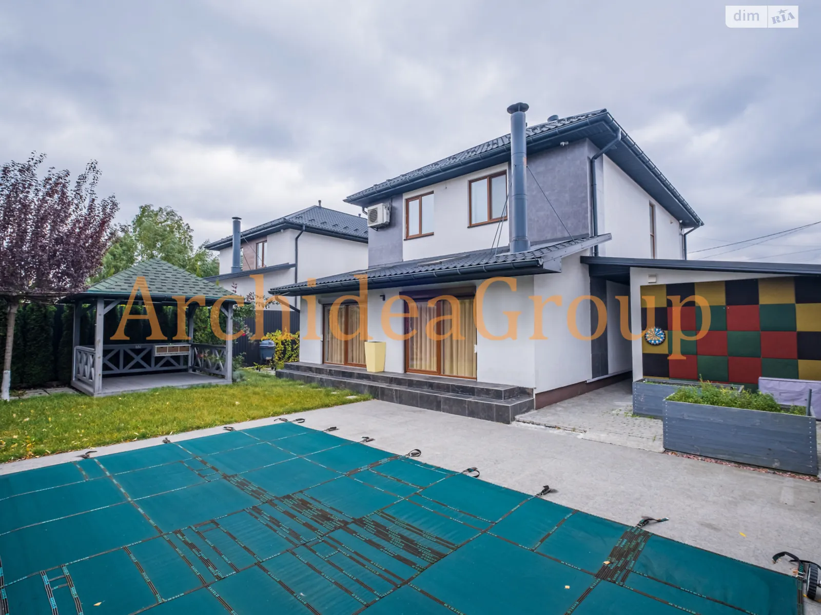 Продается дом на 2 этажа 175 кв. м с террасой, цена: 240000 $ - фото 1