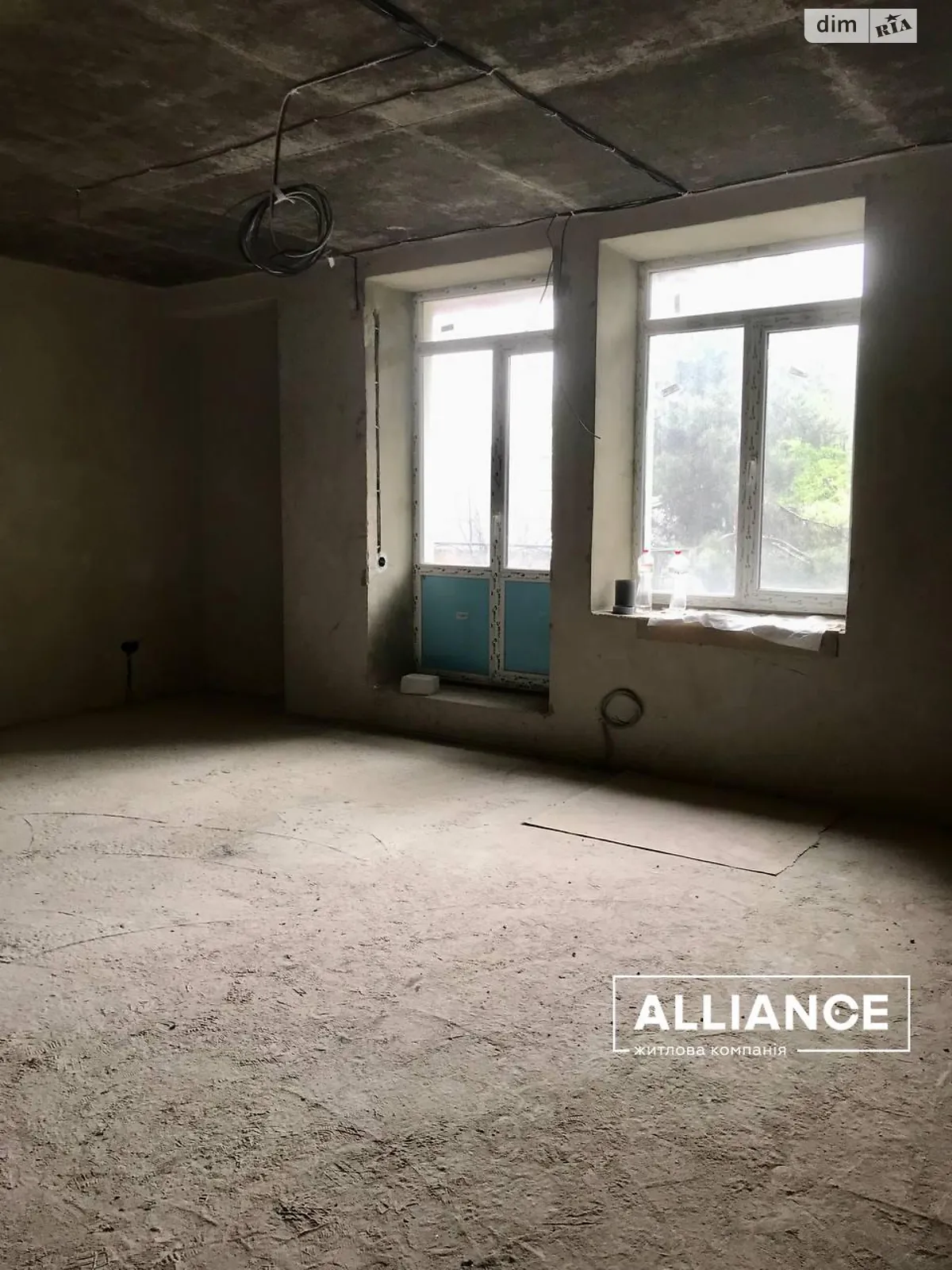 Продается 1-комнатная квартира 62.4 кв. м в Ивано-Франковске, ул. Карпатской Сечи - фото 1