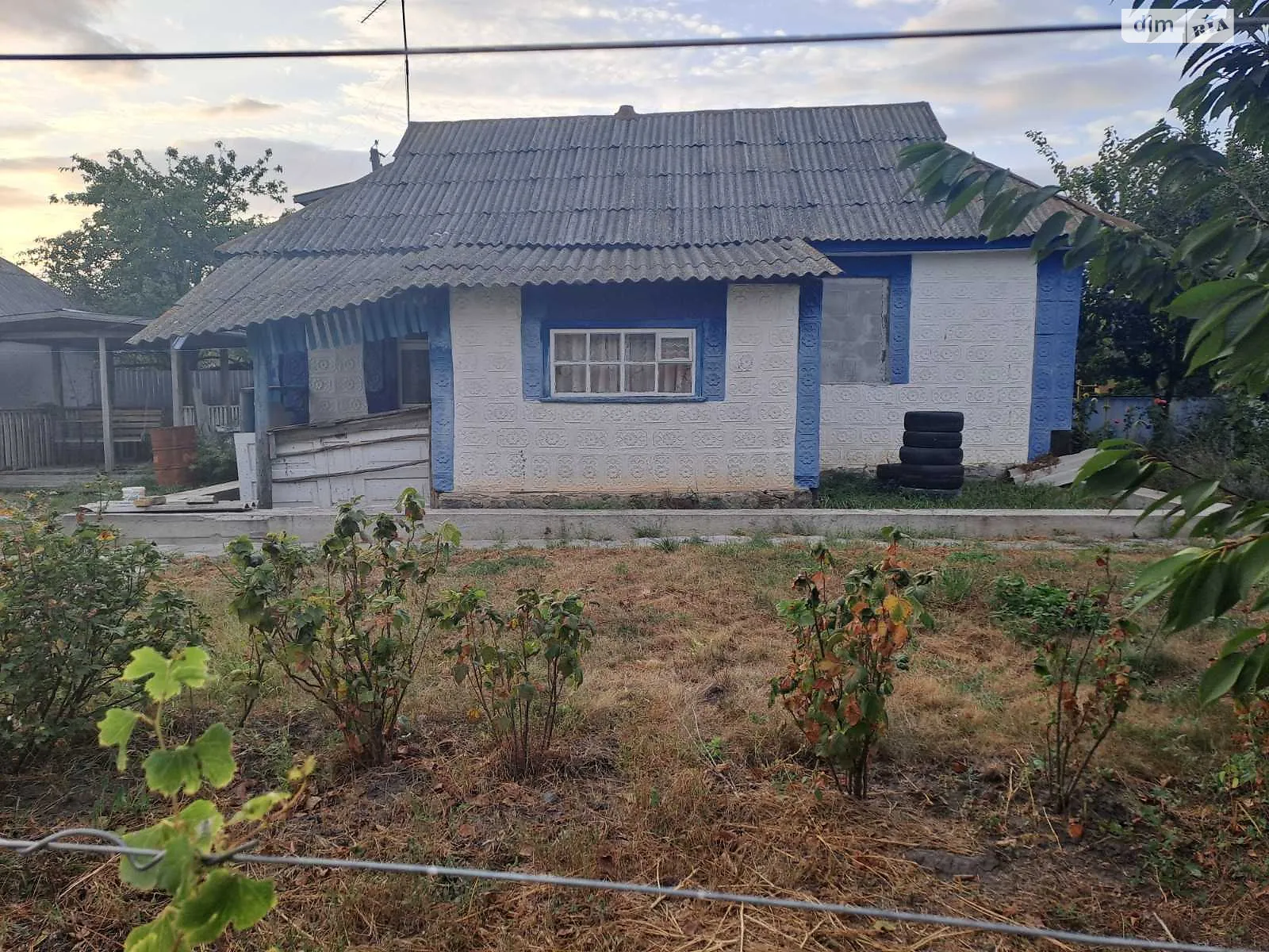 Продается одноэтажный дом 47.5 кв. м с гаражом, цена: 12000 $ - фото 1