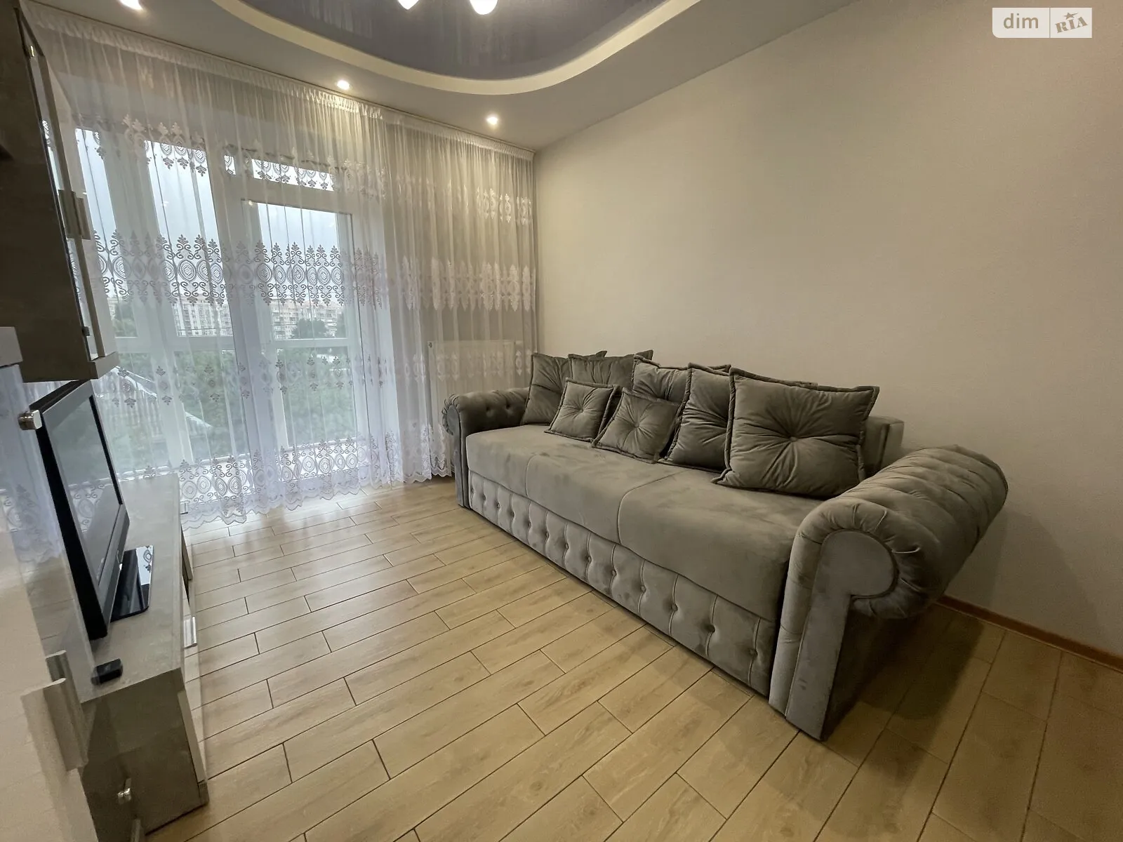 2-кімнатна квартира 50 кв. м у Тернополі, вул. Чернівецька - фото 1