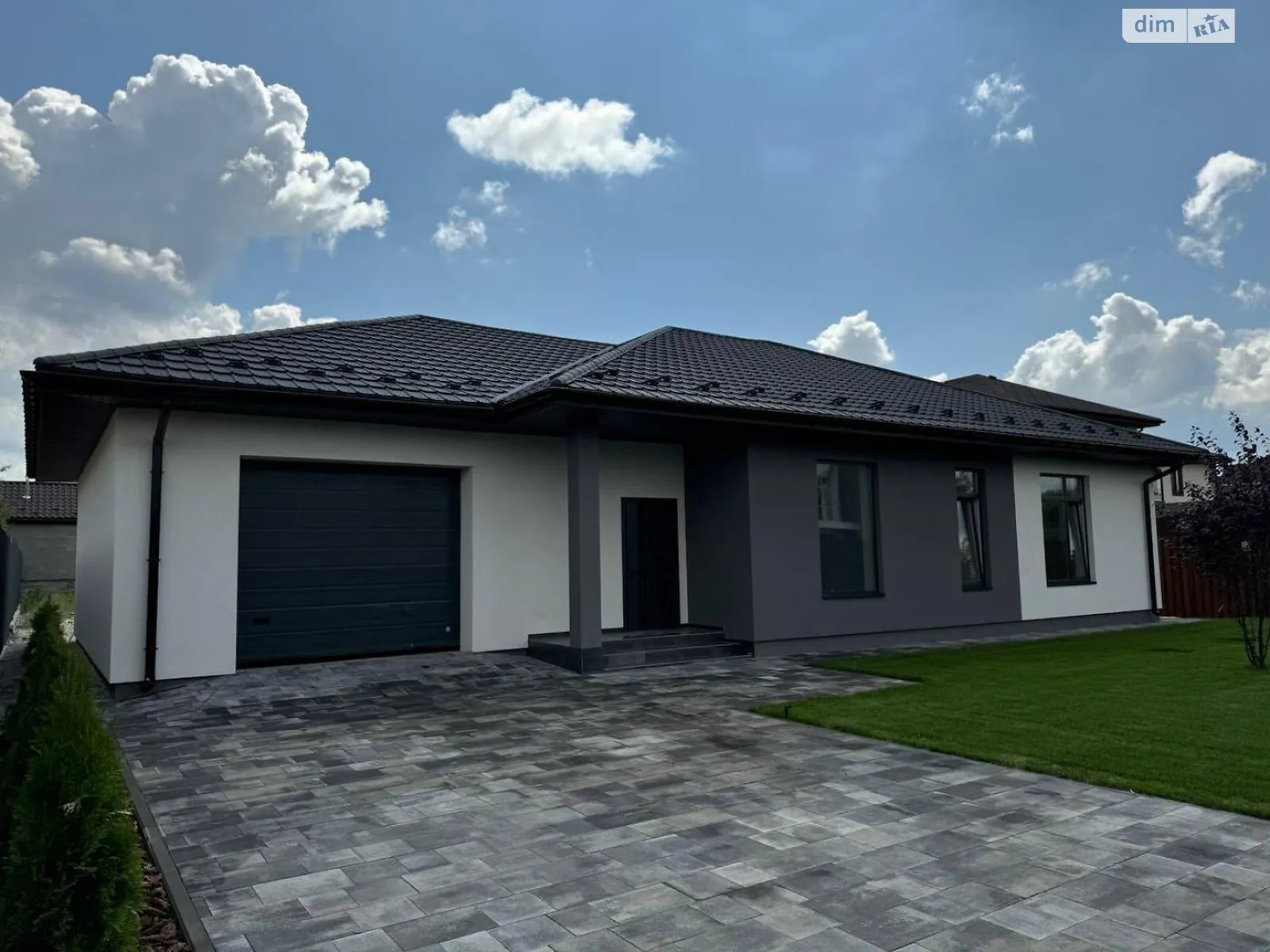 Продається одноповерховий будинок 180 кв. м з каміном, цена: 180000 $ - фото 1