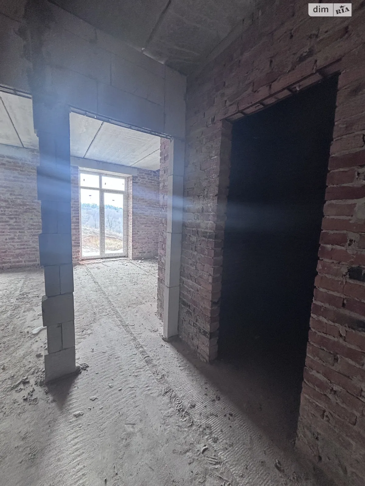 Продается 1-комнатная квартира 42 кв. м в Зарванцах, ул. Сосновая, 1 - фото 1