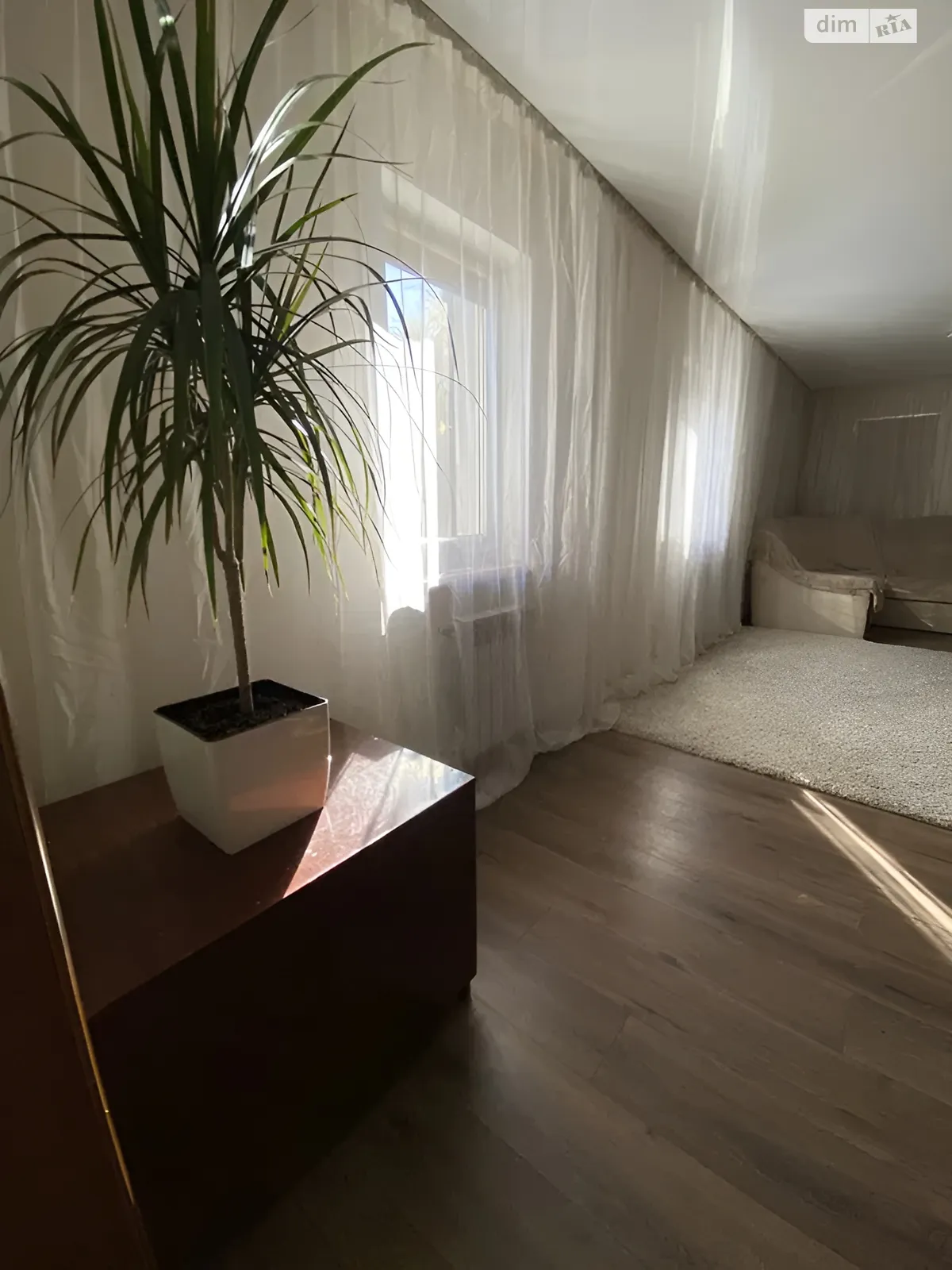 Продается одноэтажный дом 103 кв. м с камином, цена: 46000 $ - фото 1