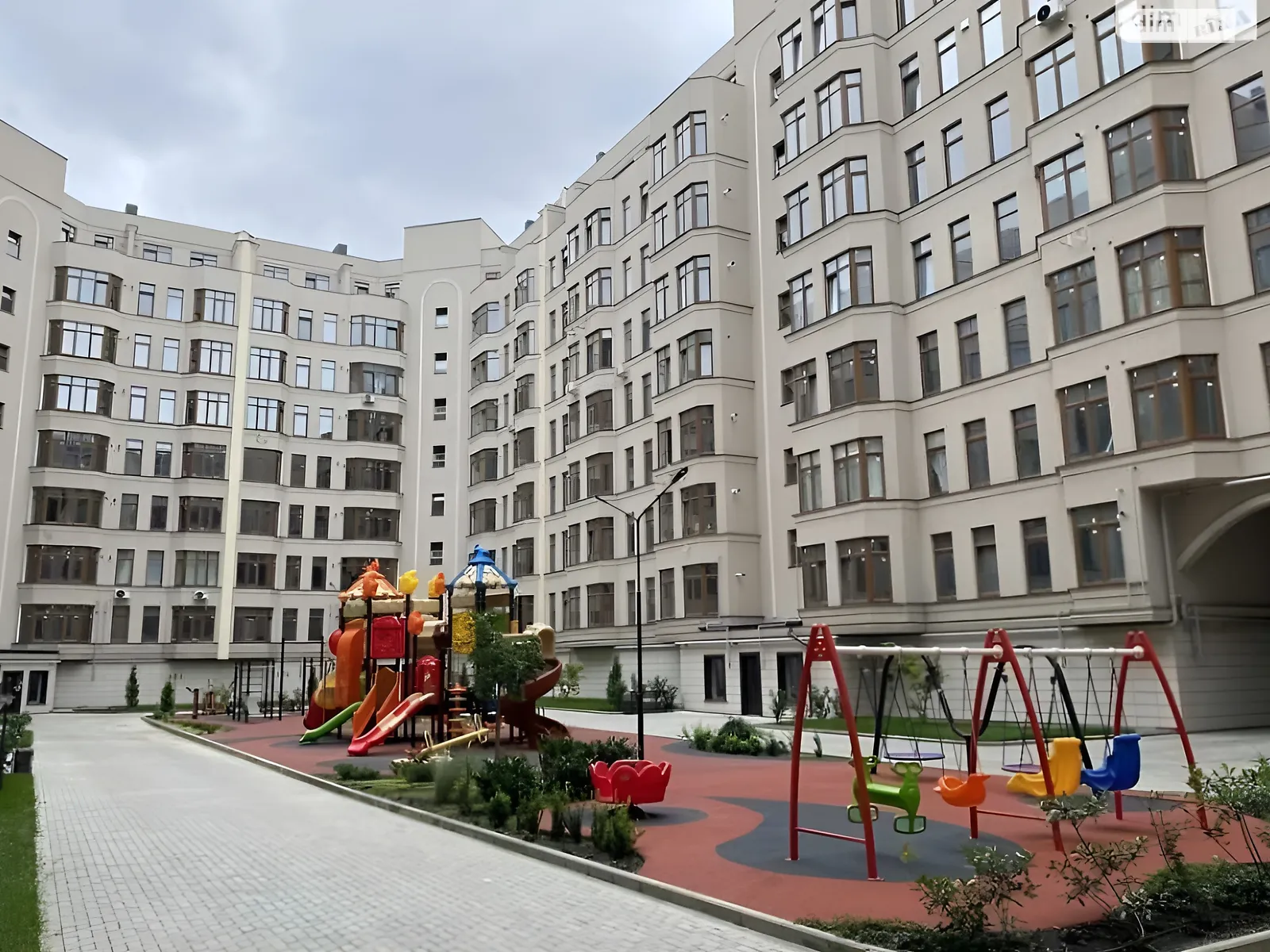 Продается 1-комнатная квартира 49 кв. м в Одессе, ул. Дача Ковалевского, 91 - фото 1