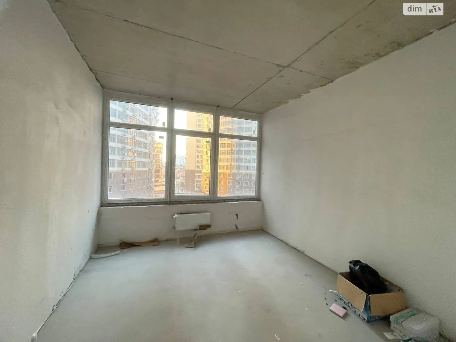 Продається 1-кімнатна квартира 48 кв. м у Одесі, вул. Валерія Самофалова - фото 1