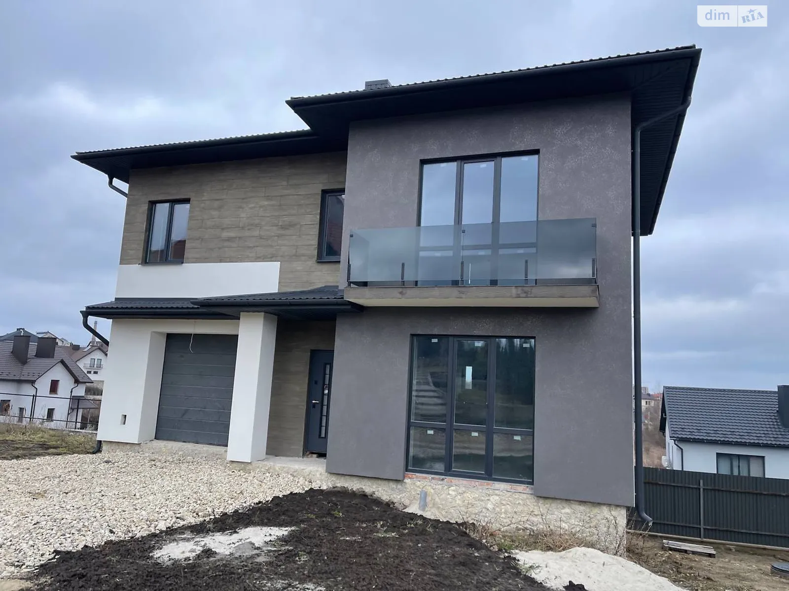 Продається будинок 2 поверховий 120 кв. м з садом, цена: 99600 $ - фото 1