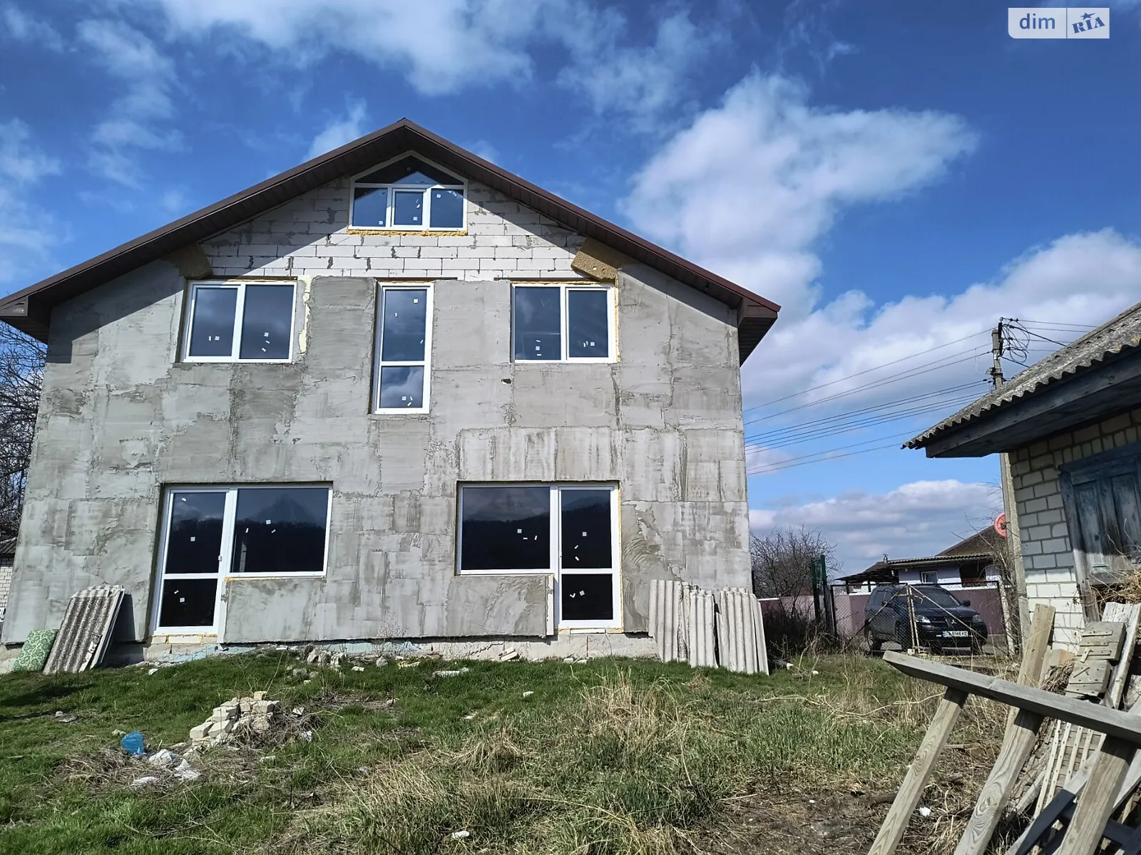 Продается дом на 2 этажа 350 кв. м с бассейном, цена: 150000 $ - фото 1