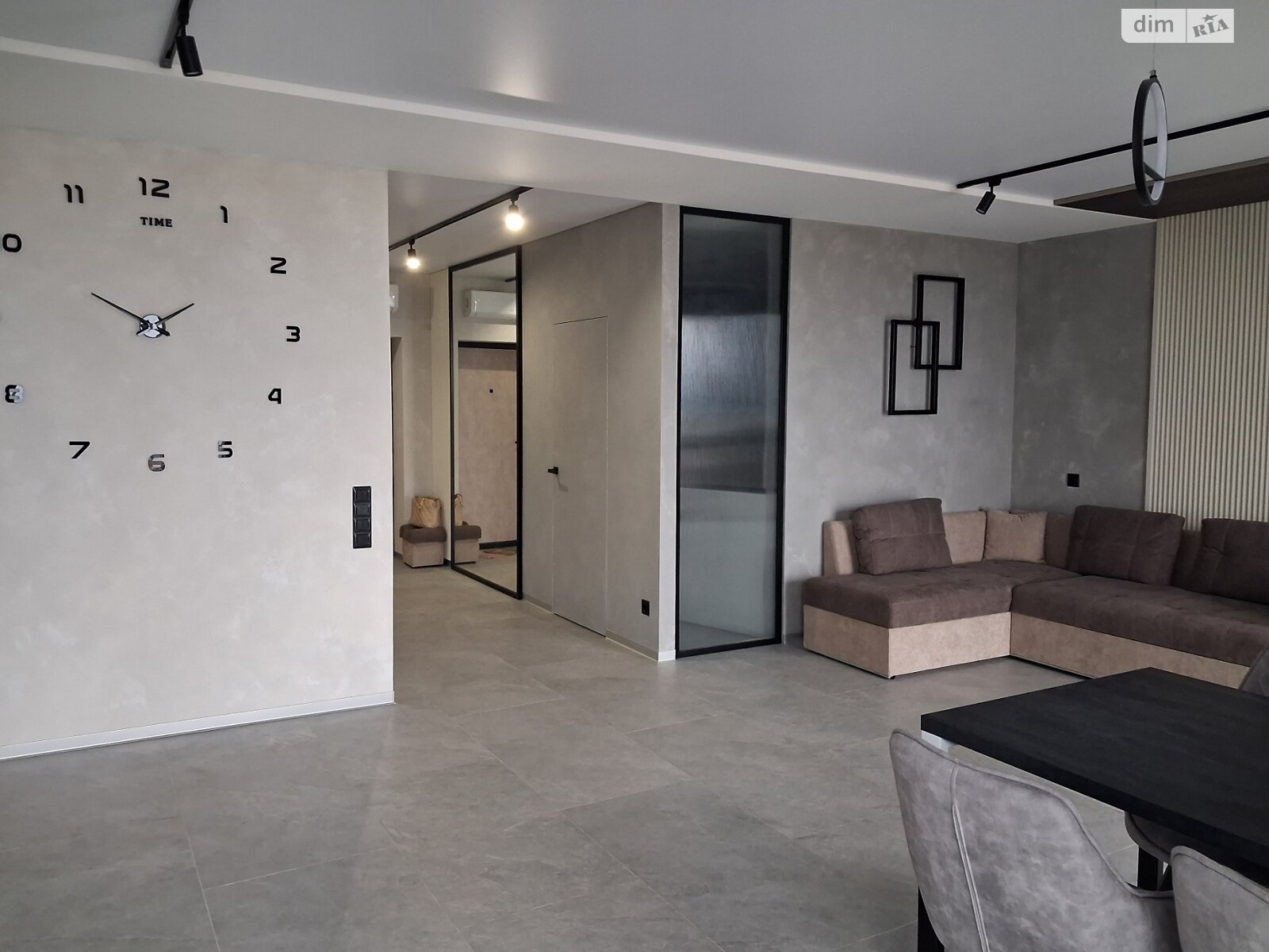 Прев'ю фото 3