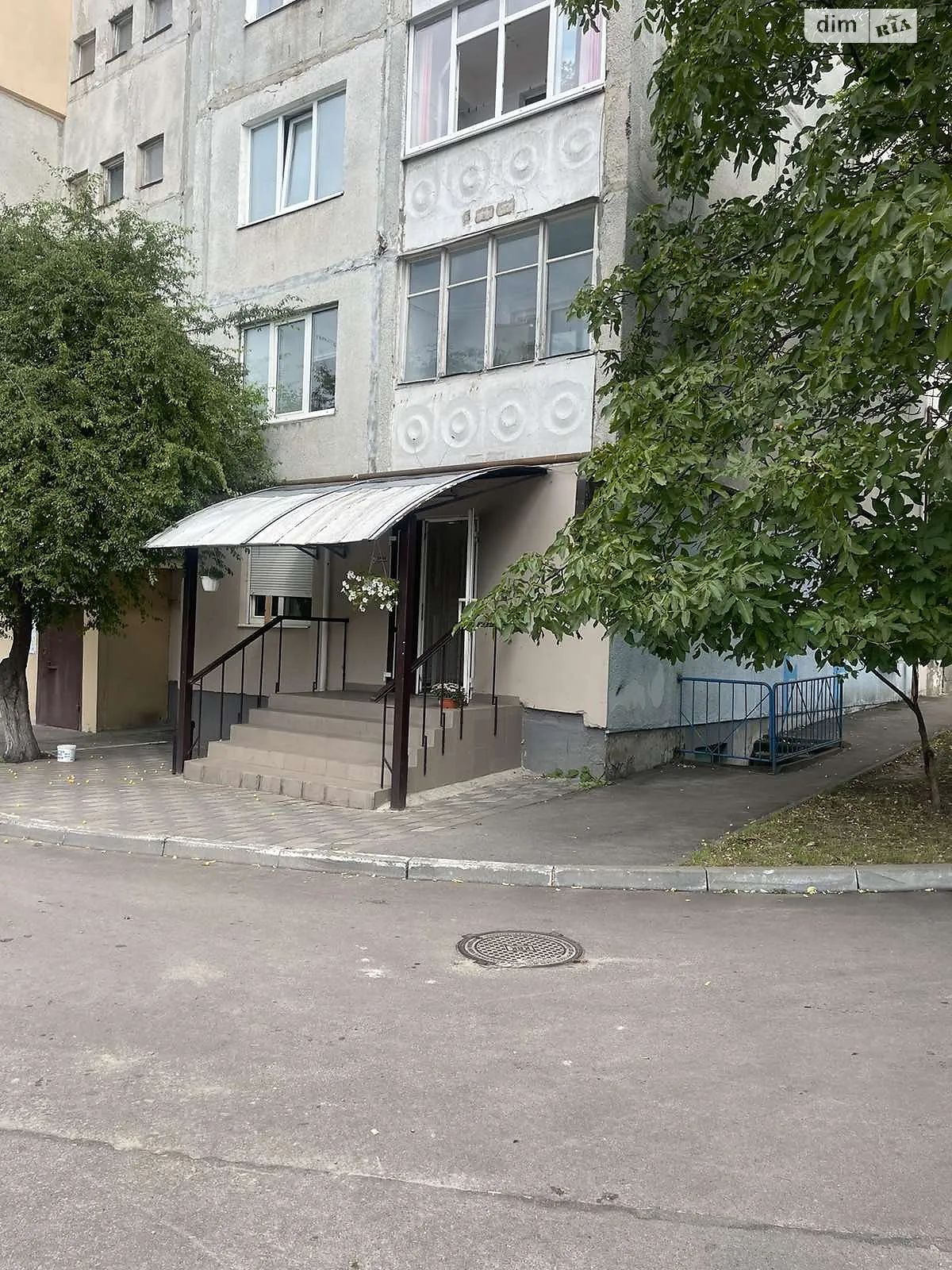 Продается помещения свободного назначения 93 кв. м в 9-этажном здании, цена: 60000 $ - фото 1