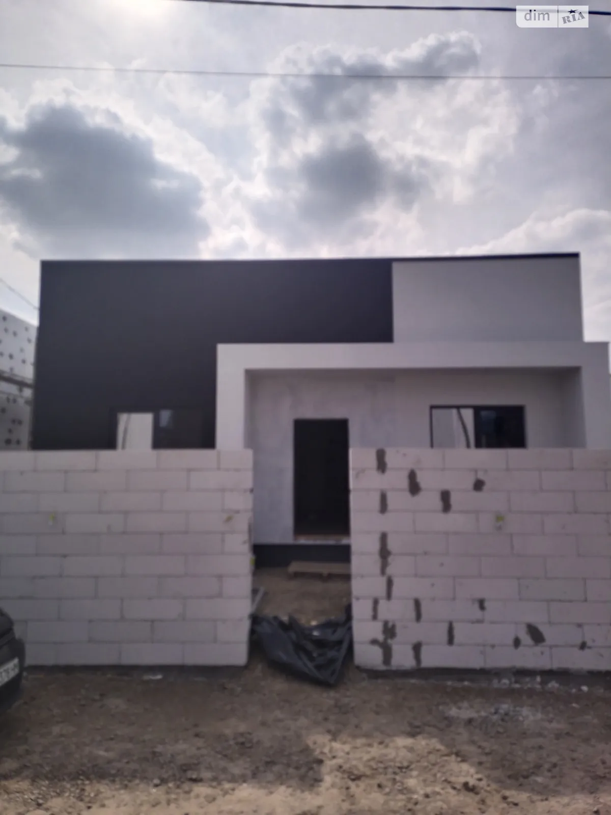 Продається одноповерховий будинок 100 кв. м з каміном, цена: 75000 $ - фото 1