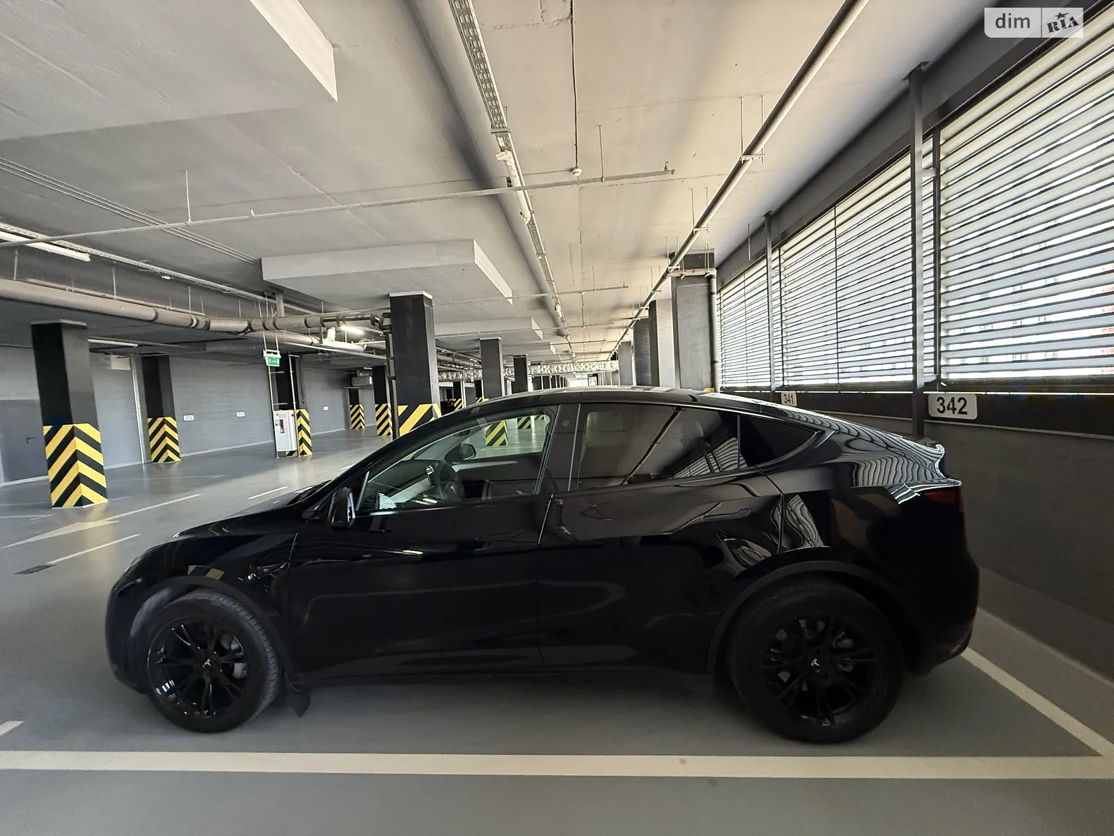 Продається підземний паркінг під легкове авто на 13.8 кв. м, цена: 23000 $ - фото 1