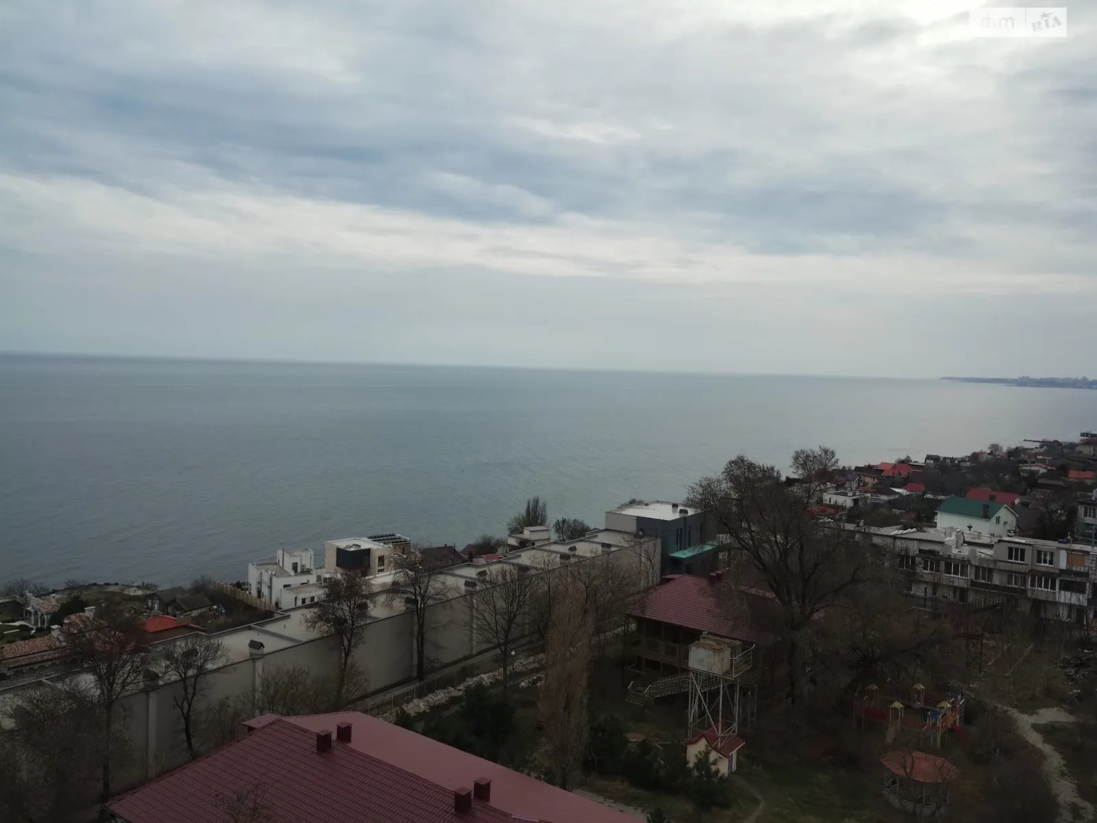 Продается 3-комнатная квартира 75 кв. м в Одессе, ул. Дача Ковалевского, 91 - фото 1
