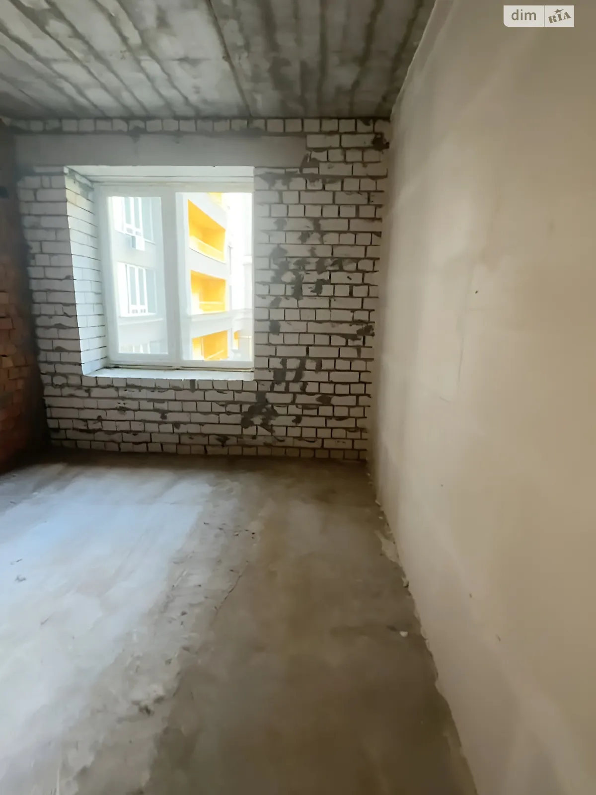 Продается 1-комнатная квартира 45 кв. м в Буче, ул. Ивана Кожедуба, 4Г - фото 1