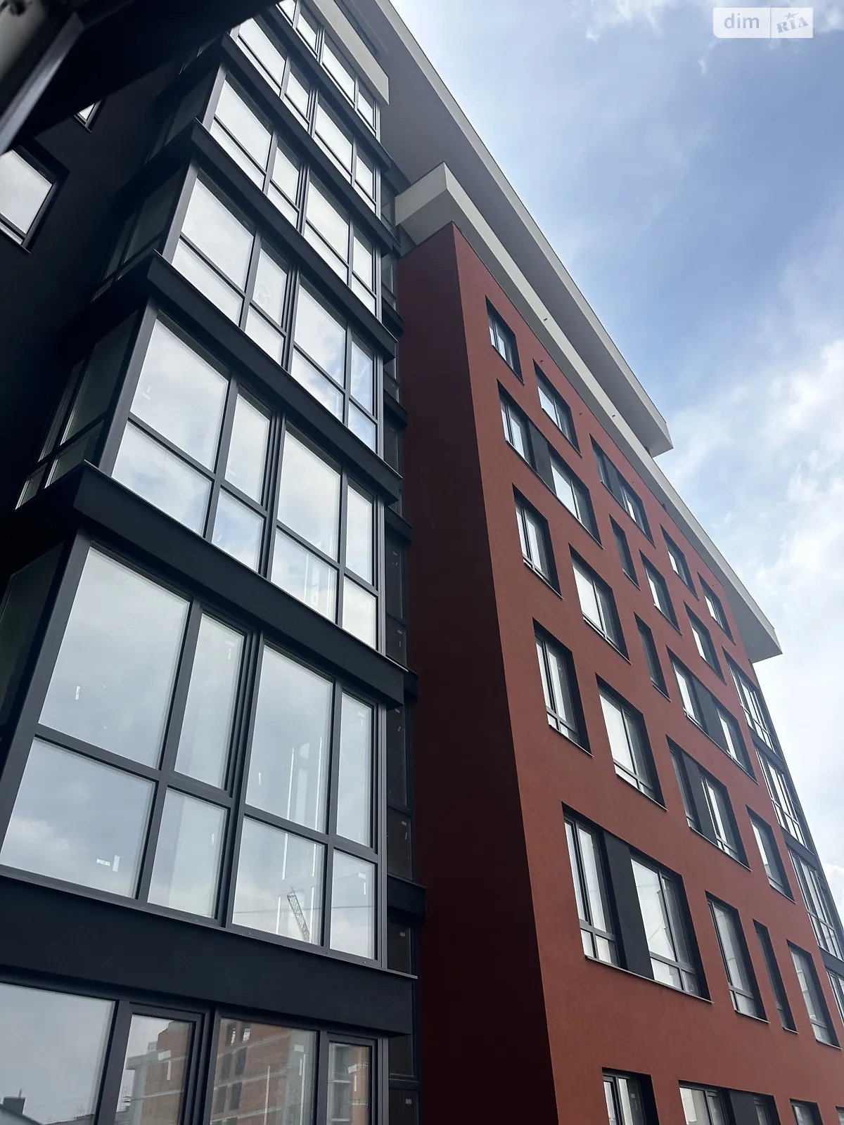 2-комнатная квартира 83.6 кв. м в Тернополе, ул. Торговица(Живова Анатолия), 19 - фото 1