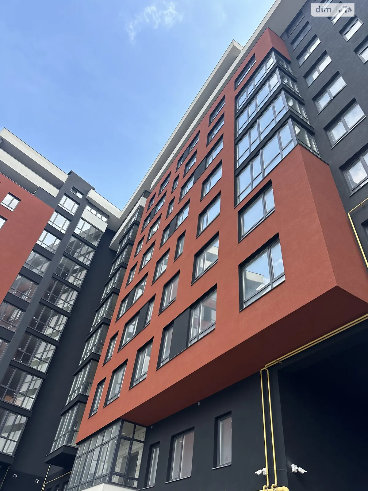 2-комнатная квартира 67.6 кв. м в Тернополе, ул. Торговица(Живова Анатолия) - фото 1