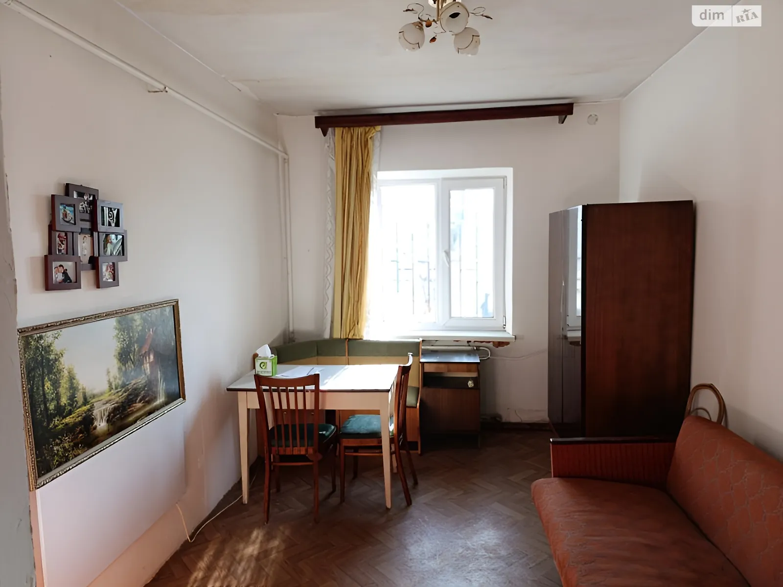 Продается дом на 2 этажа 86.5 кв. м с бассейном, цена: 35000 $ - фото 1