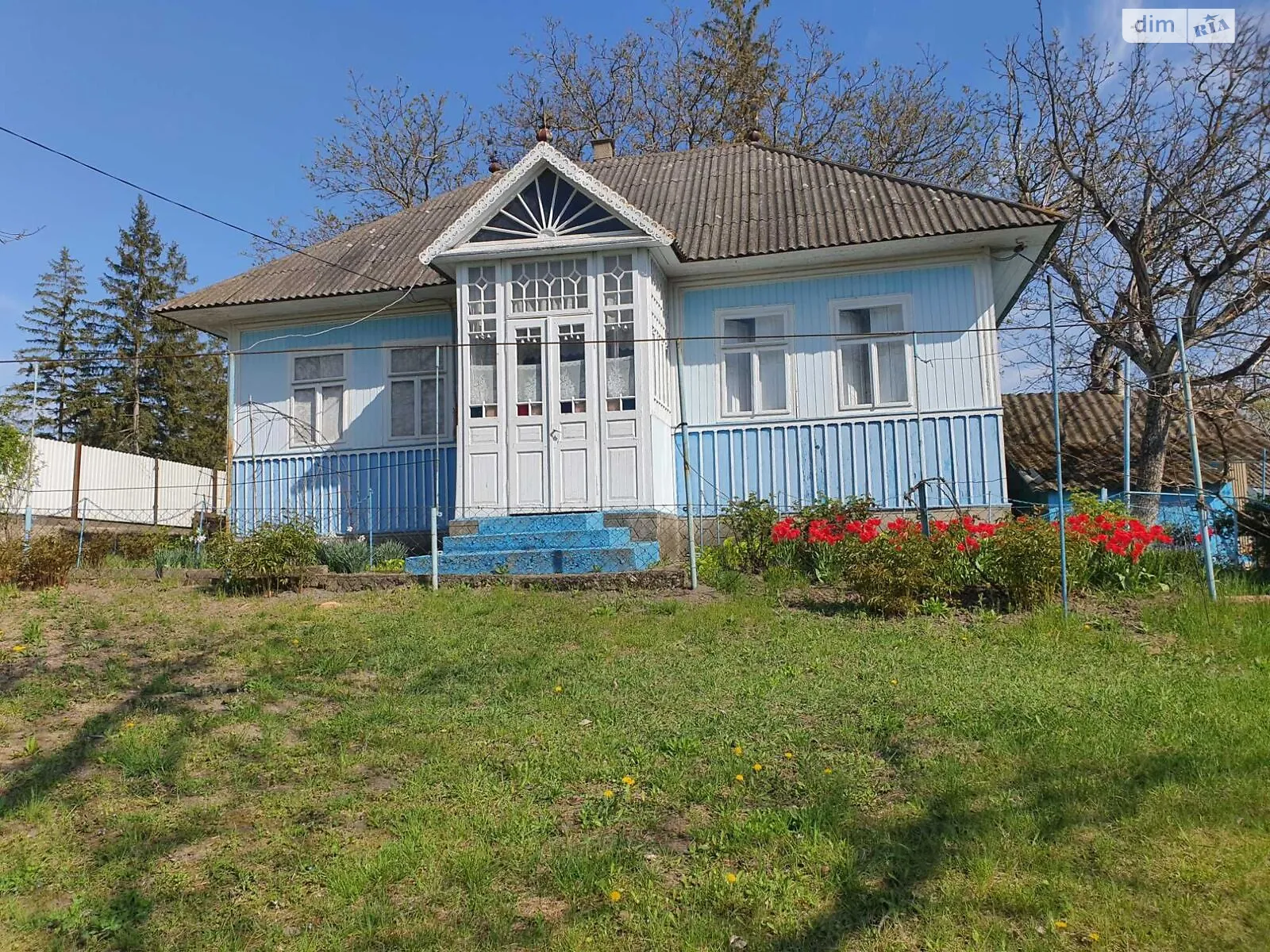 Продається одноповерховий будинок 50 кв. м з гаражем, цена: 10000 € - фото 1