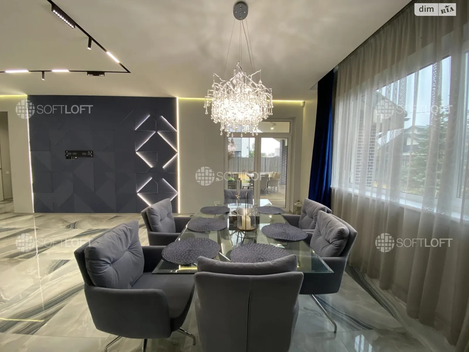Сдается в аренду дом на 2 этажа 220 кв. м с садом, цена: 1500 $ - фото 1